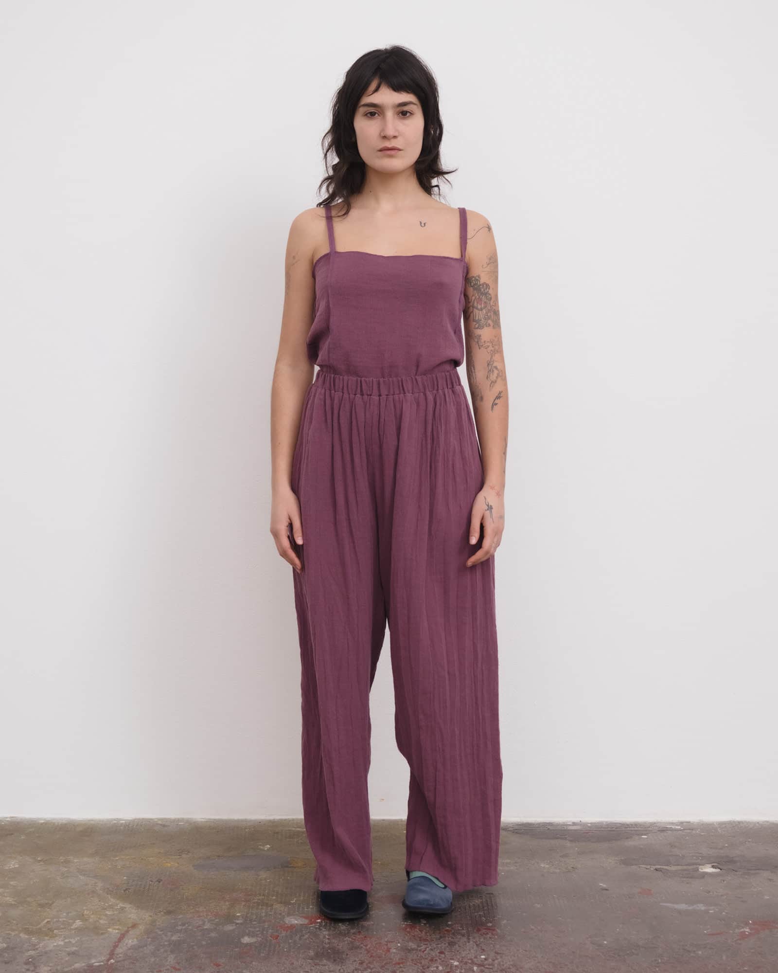 BASERANGE Pants Folio Pants