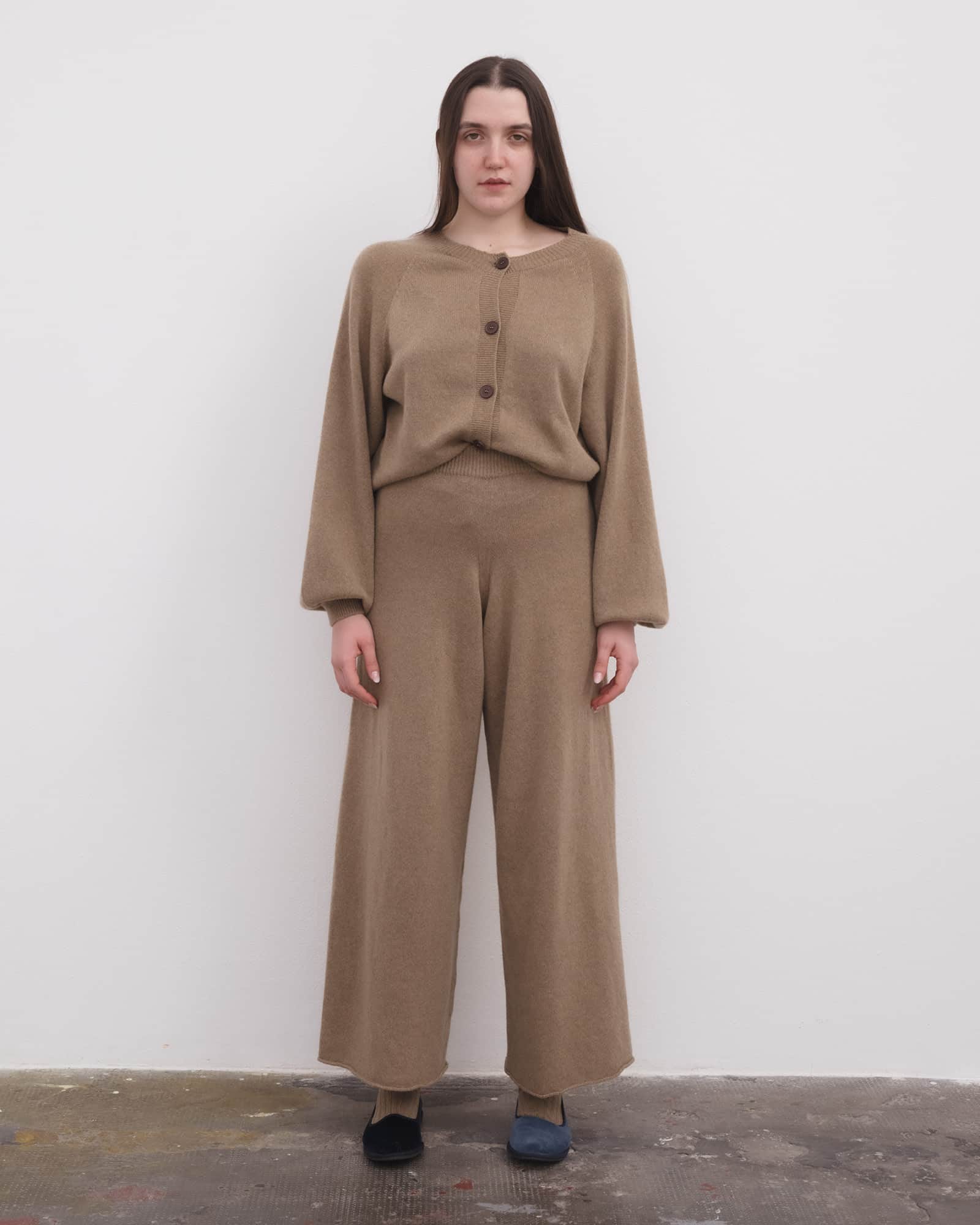 BASERANGE Pants Soar Pants