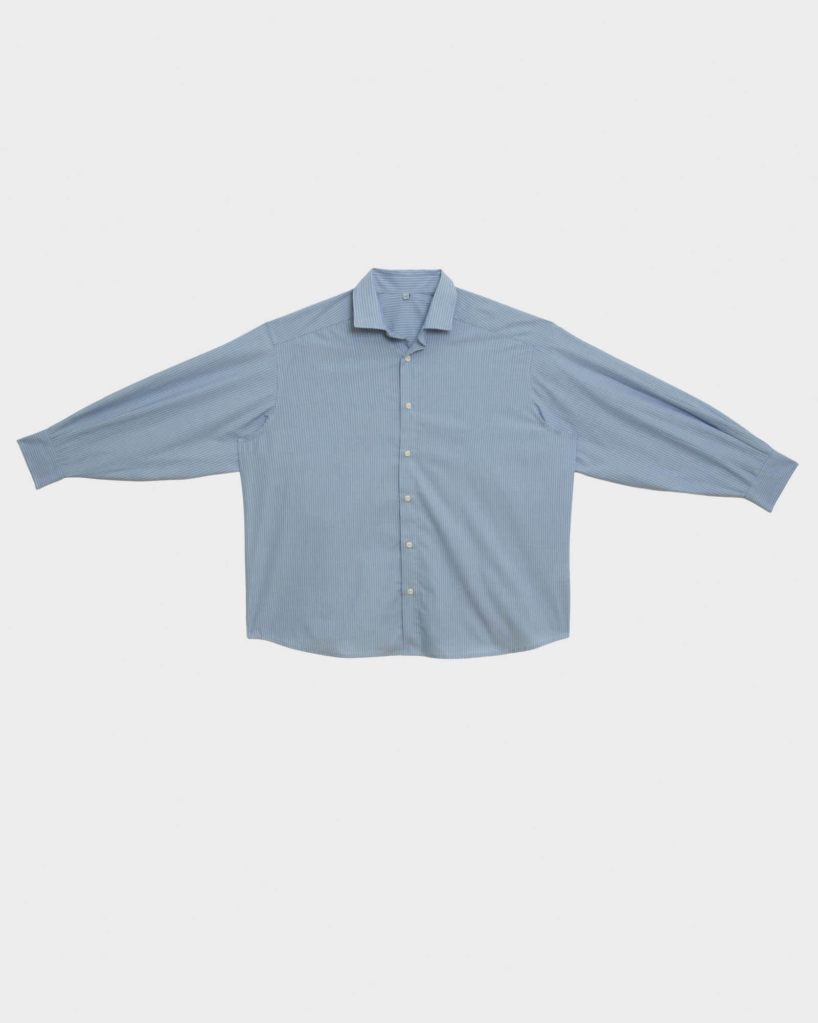 Claude シャツ in Blue stripe | オーガニックコットンポプリン