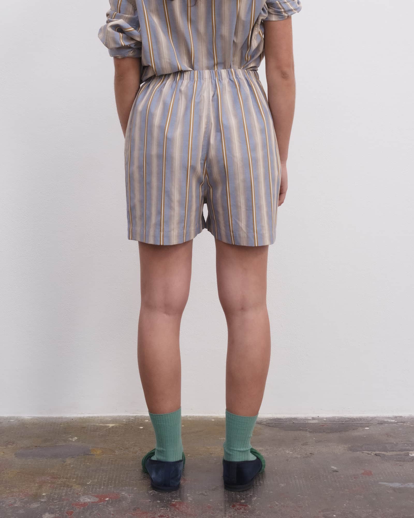 BASERANGE Shorts Carte Shorts