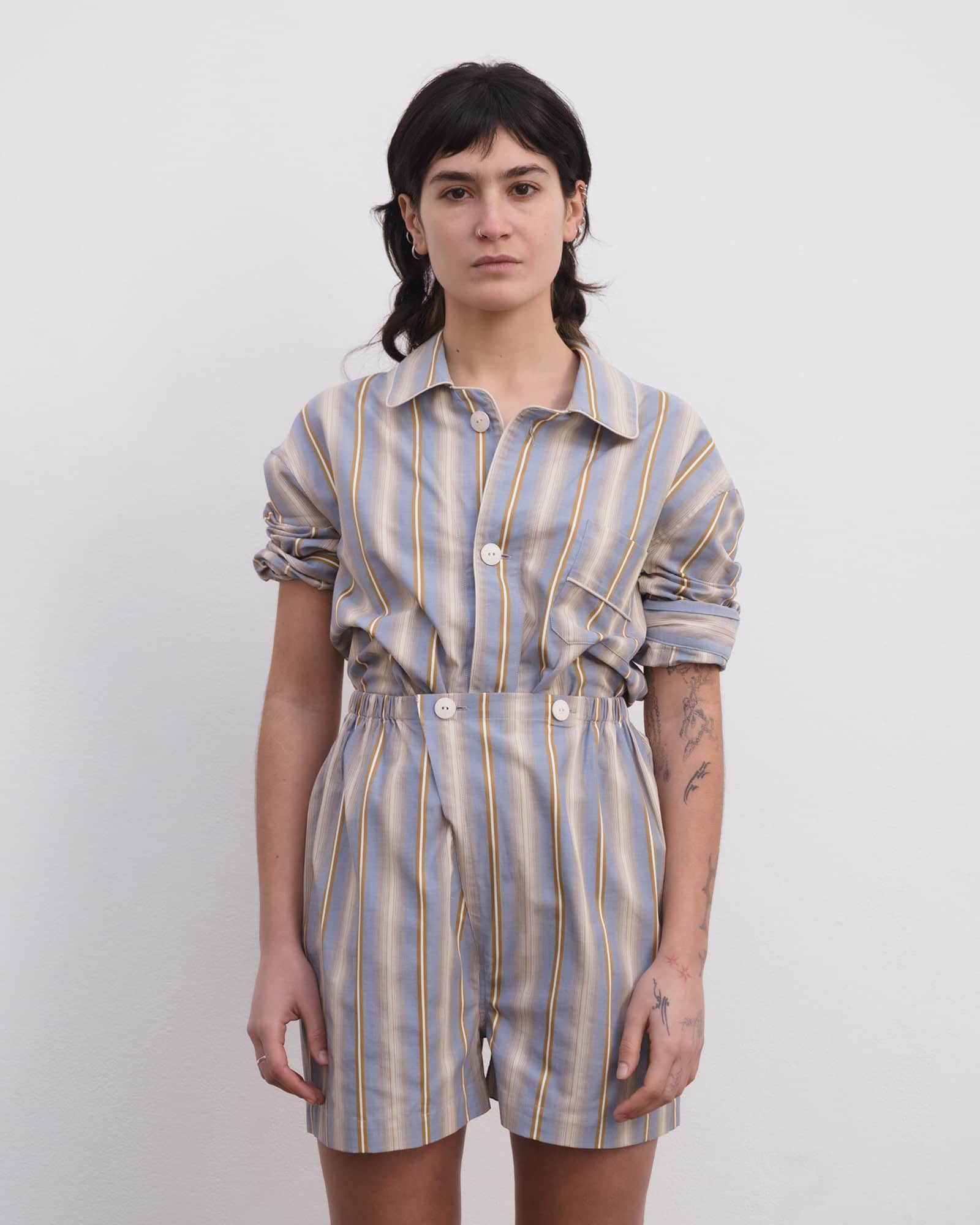 BASERANGE Shorts Carte Shorts
