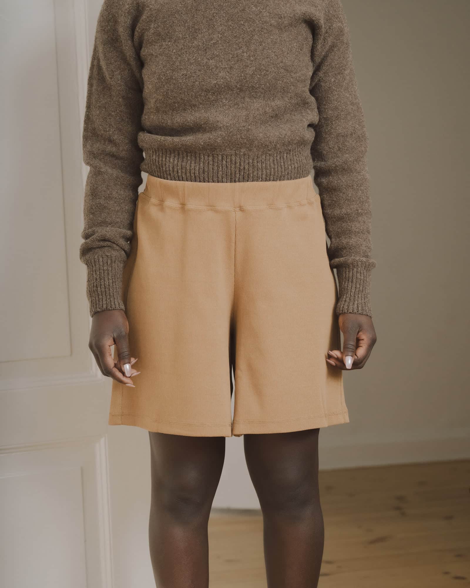 BASERANGE Shorts Relief Short