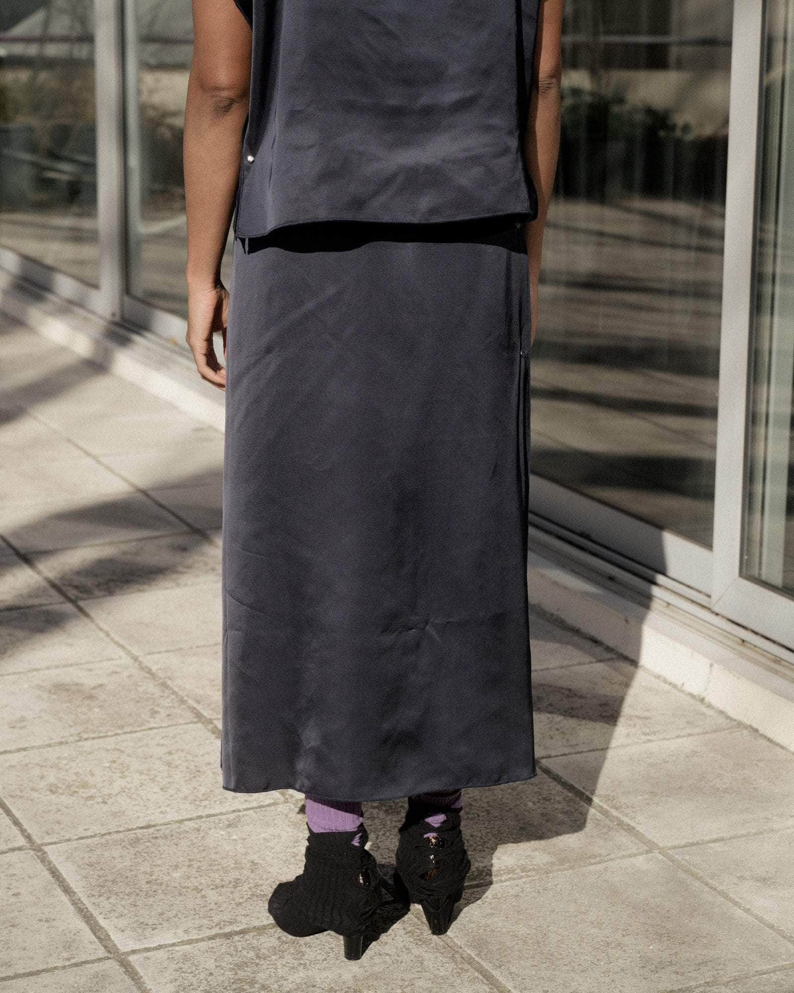 BASERANGE Skirts Clavo Skirt