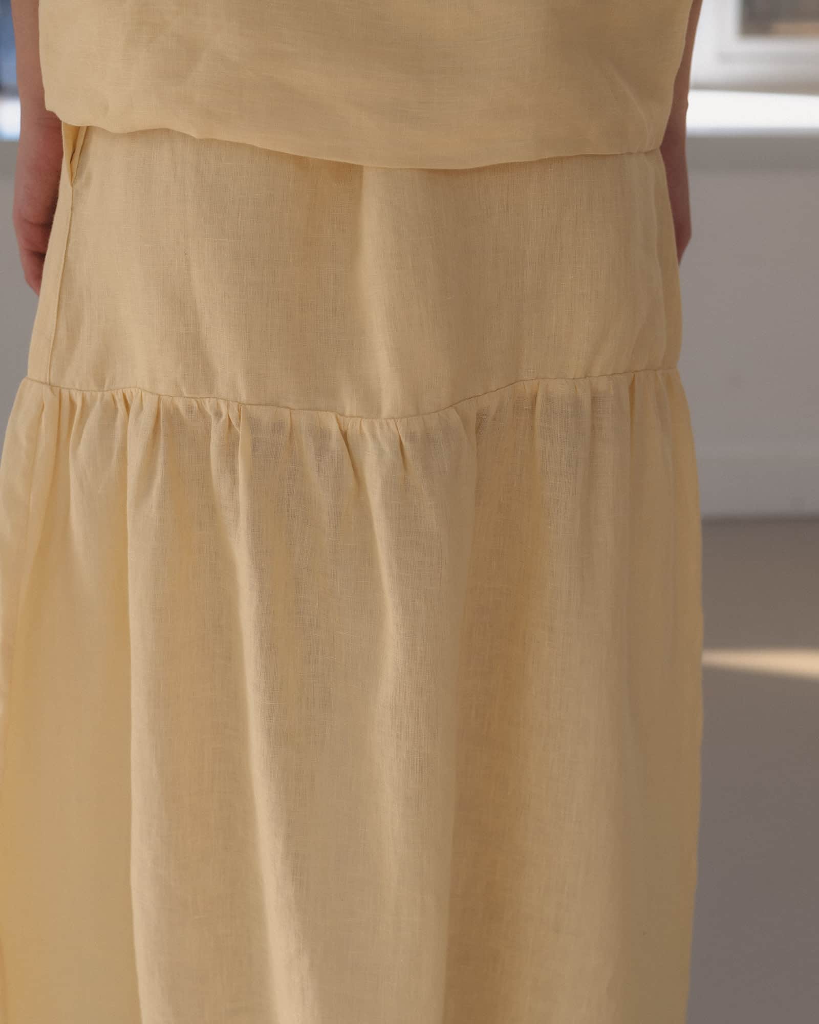 BASERANGE Skirts Garlin Skirt