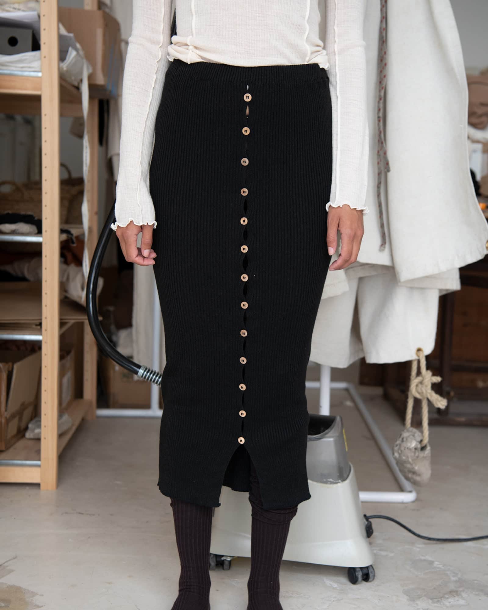 Skirts | Basics in Natural and Recycled Fibers | Baserange