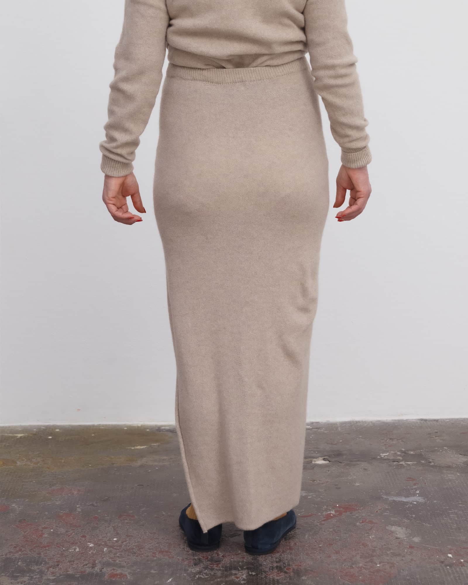 BASERANGE Skirts Tier Midi Skirt
