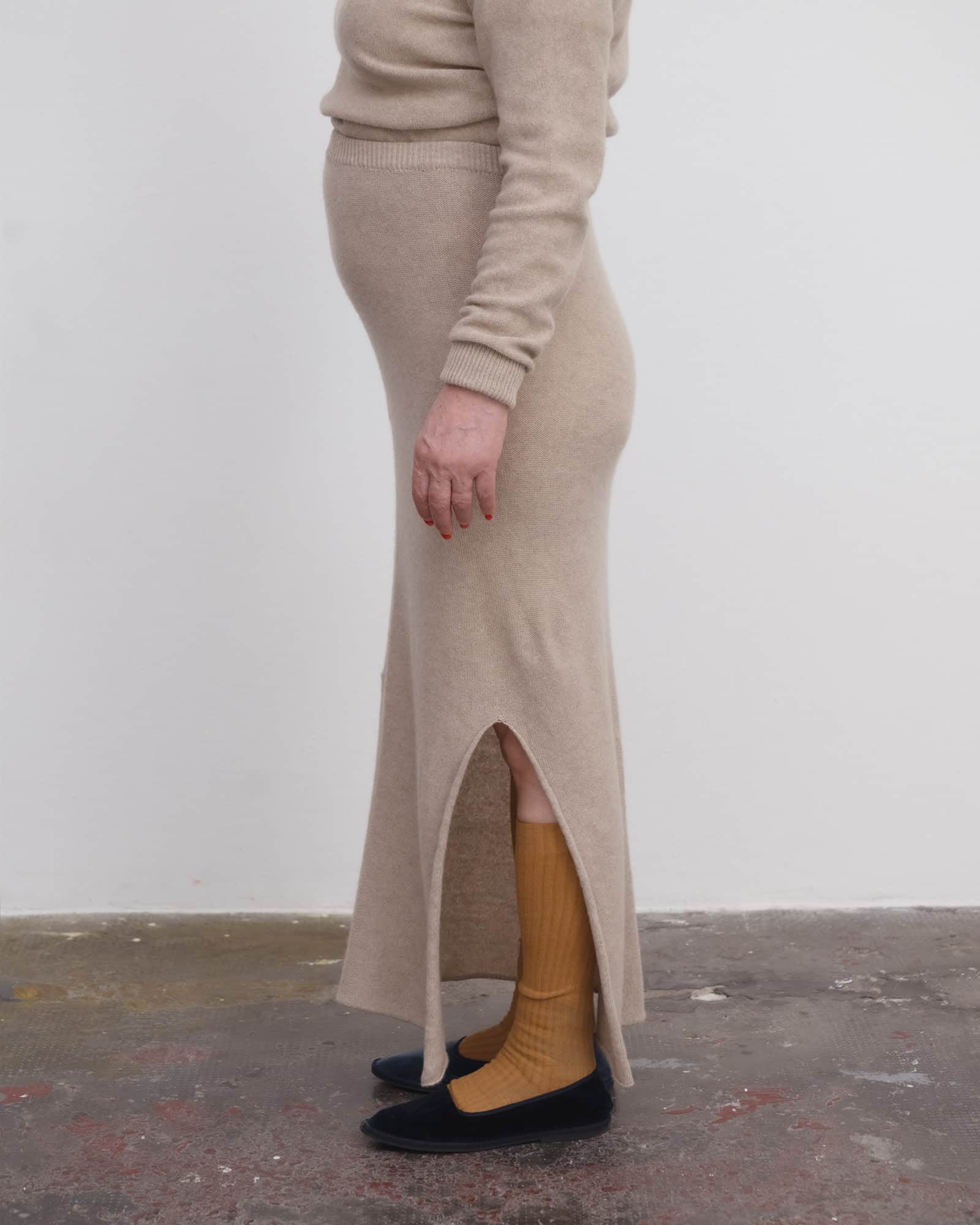 BASERANGE Skirts Tier Midi Skirt