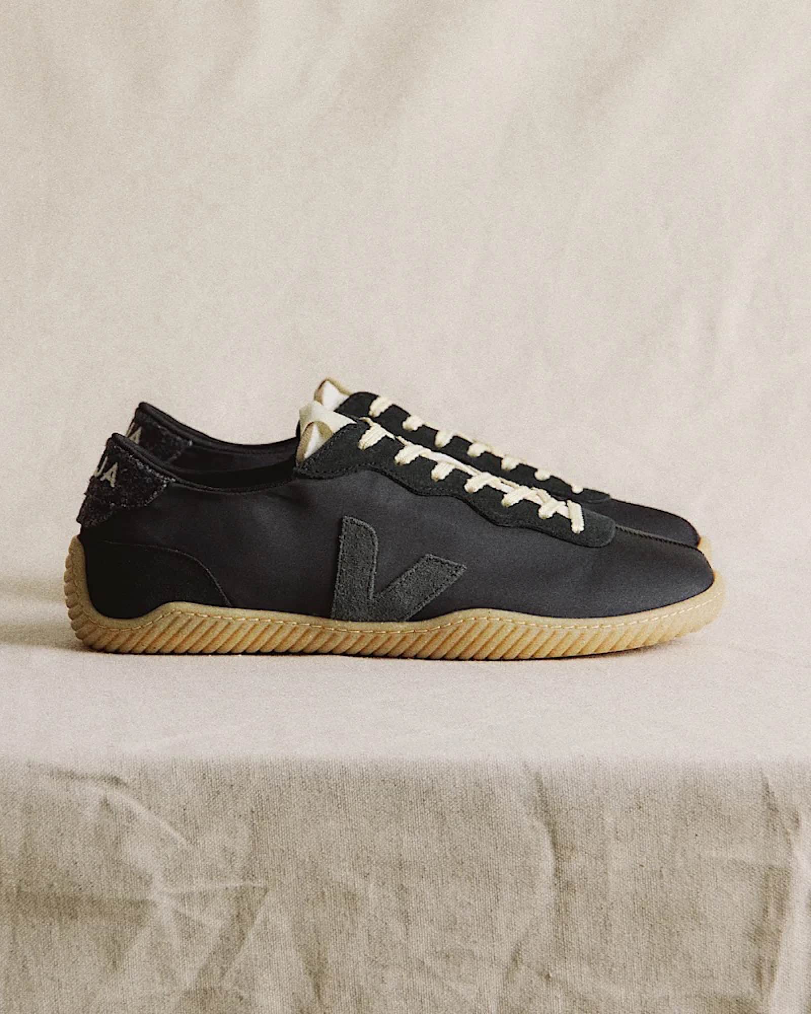 BASERANGE Sneaker Jitsu VEJA x Baserange