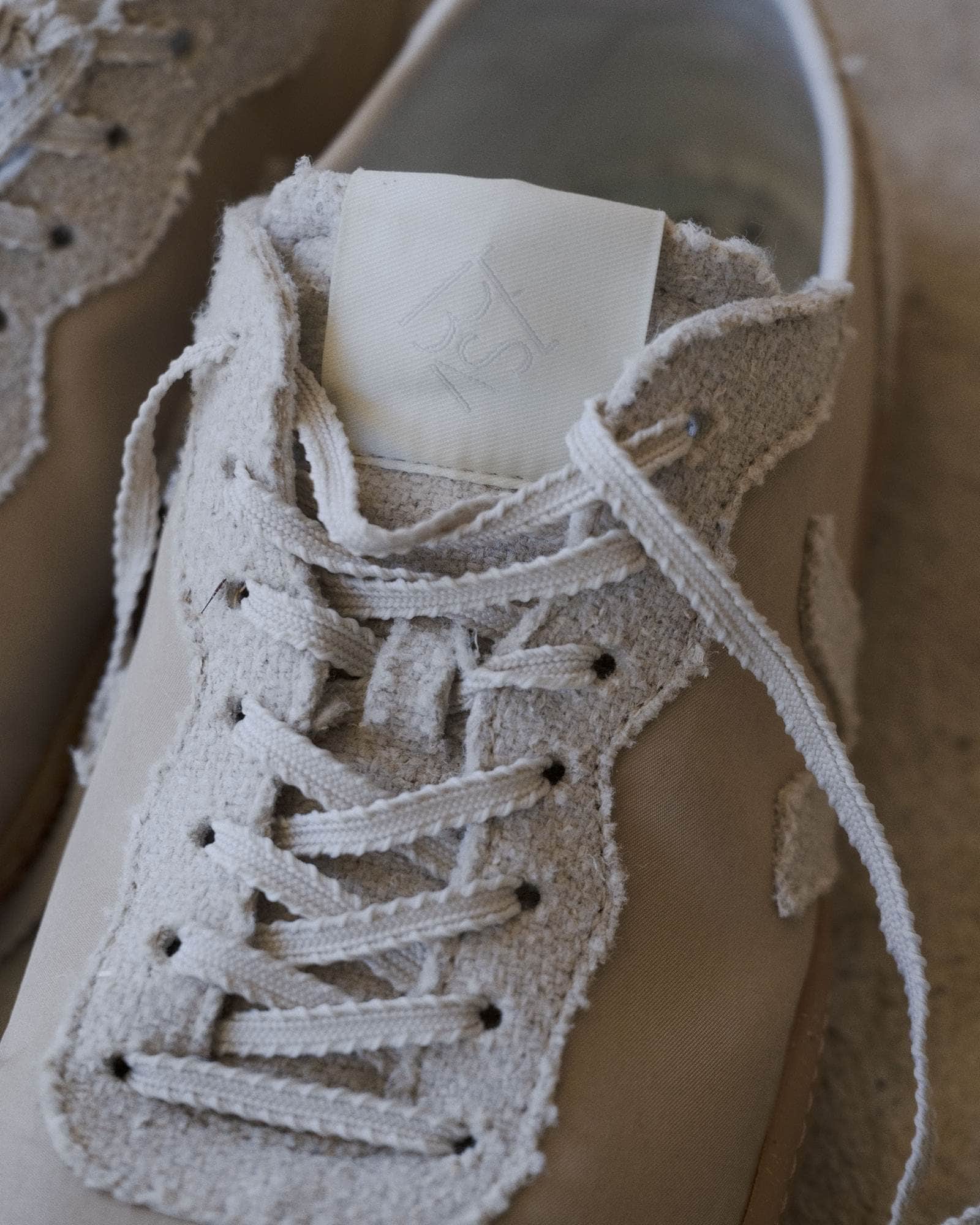 BASERANGE Sneaker Jitsu VEJA x Baserange