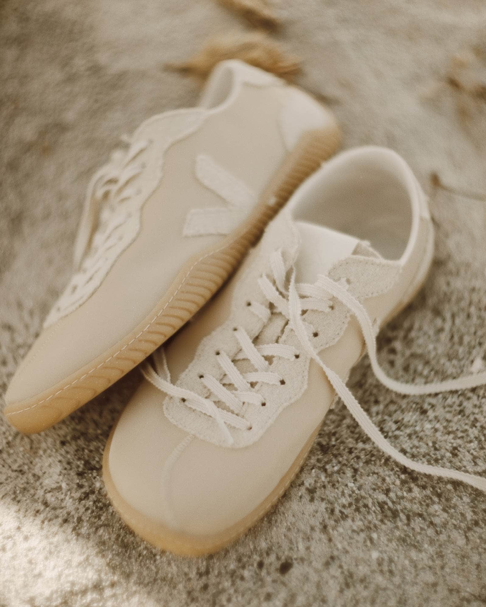 BASERANGE Sneaker Jitsu VEJA x Baserange