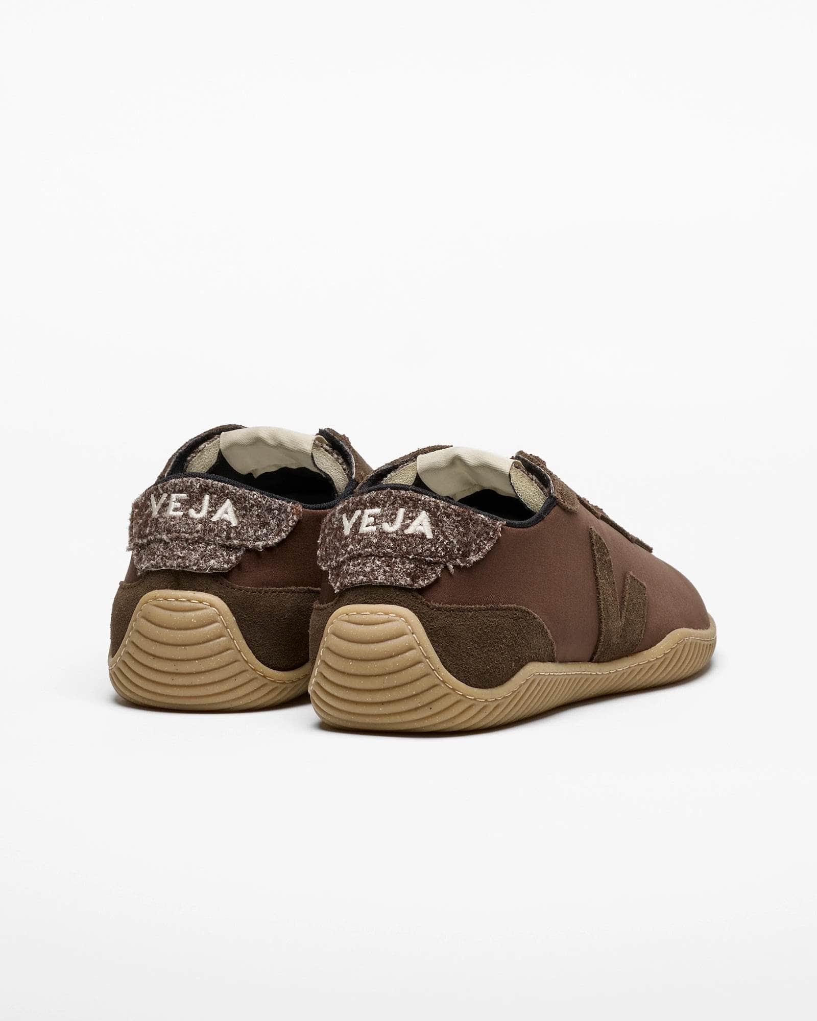 BASERANGE Sneaker Jitsu VEJA x Baserange