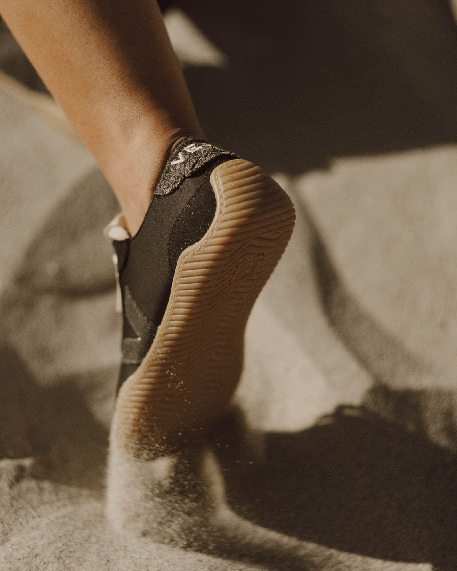 BASERANGE Sneaker Jitsu VEJA x Baserange