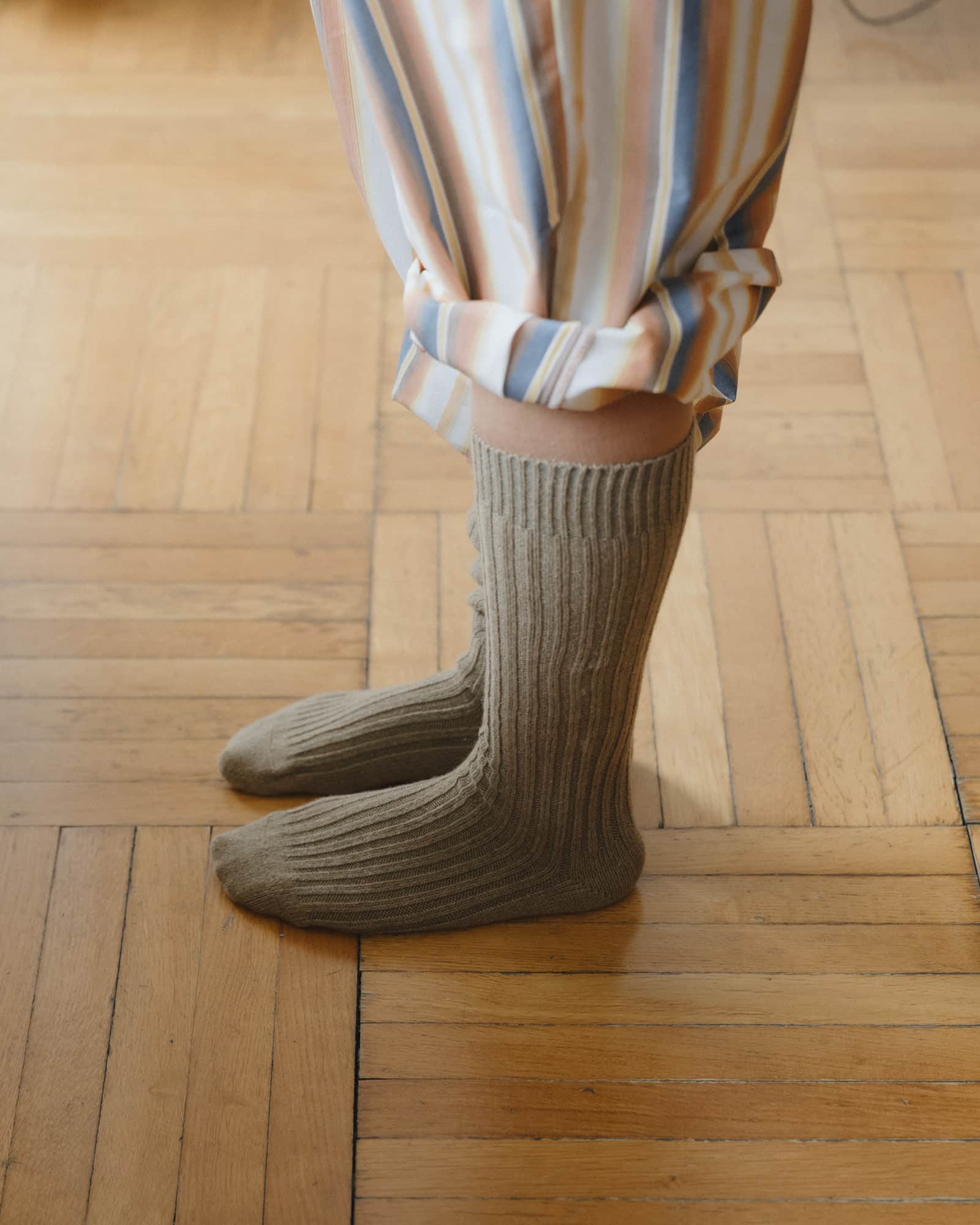 BASERANGE Socks Rib Knee Socks