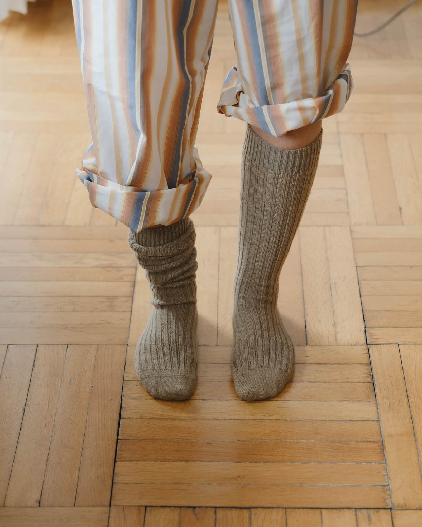 BASERANGE Socks Rib Knee Socks