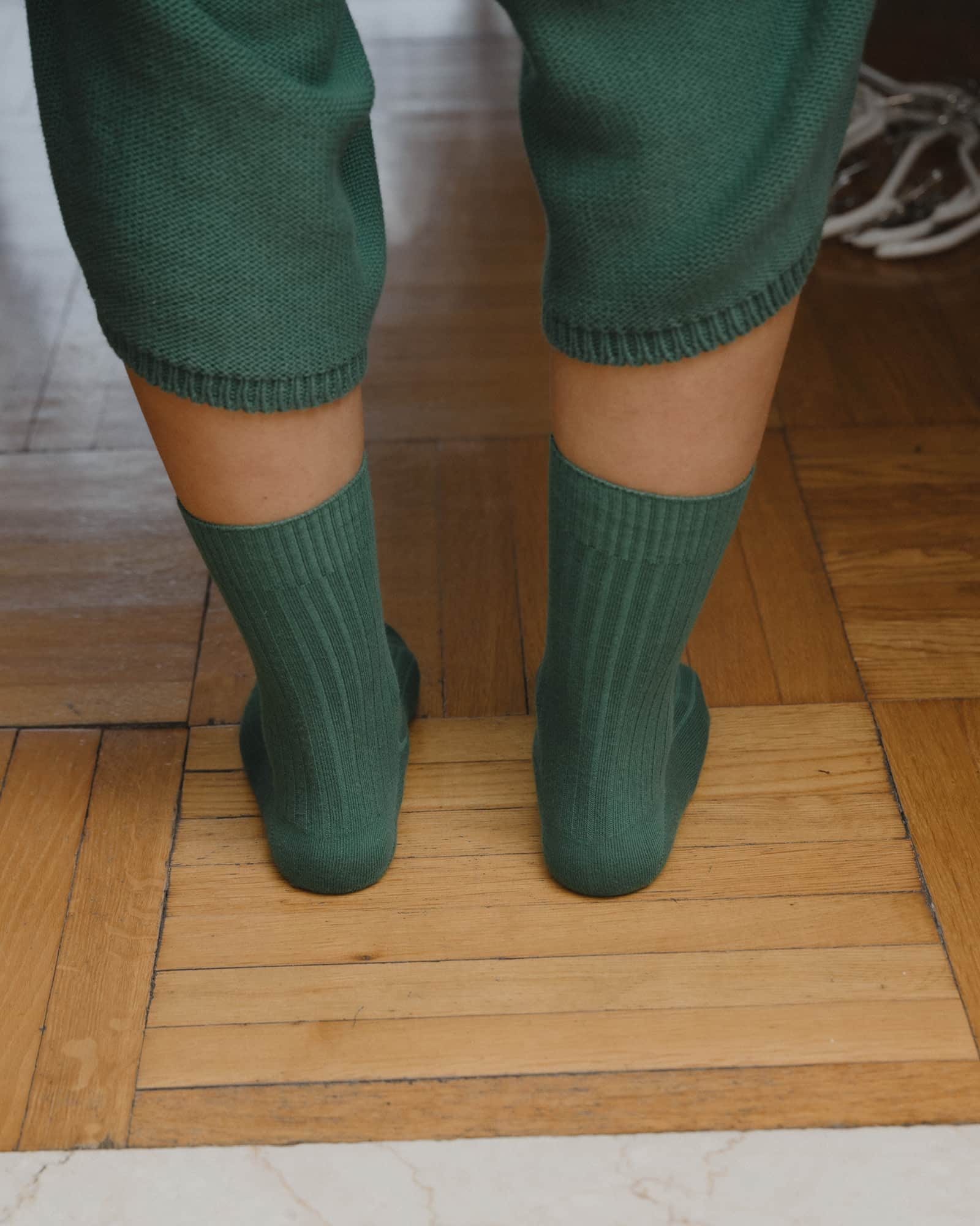 BASERANGE Socks Rib Overankle Socks