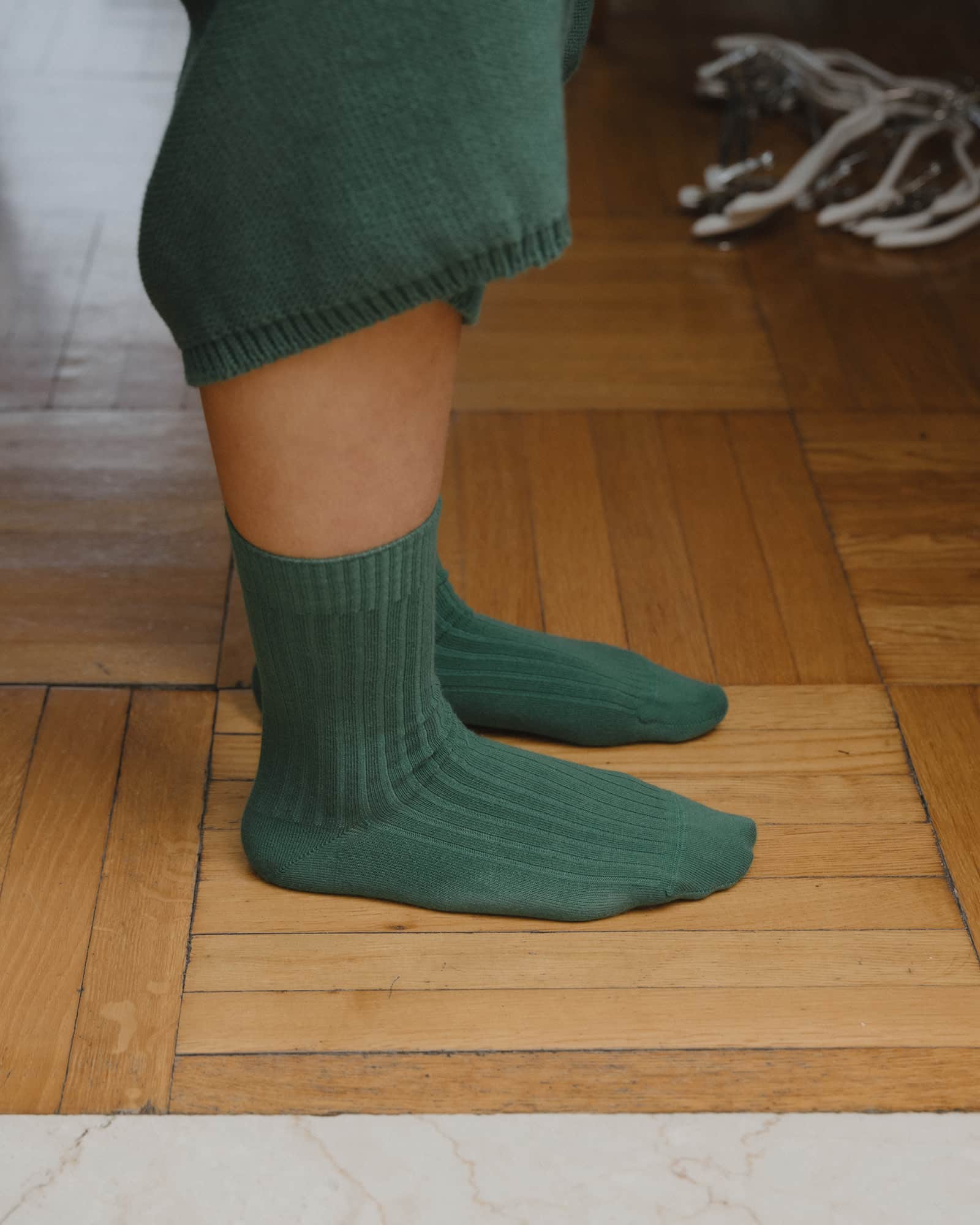 BASERANGE Socks Rib Overankle Socks