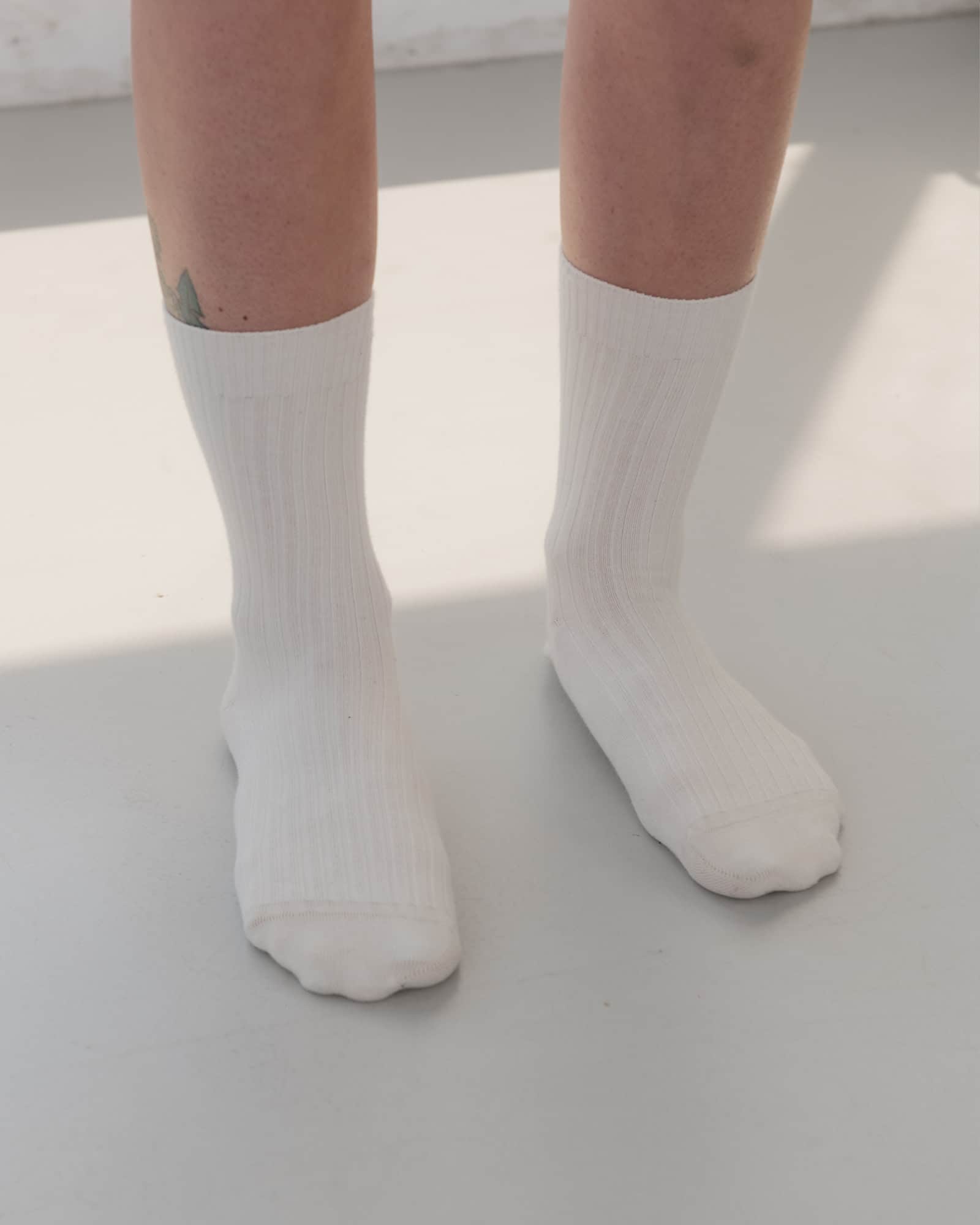 BASERANGE Socks Rib Overankle Socks