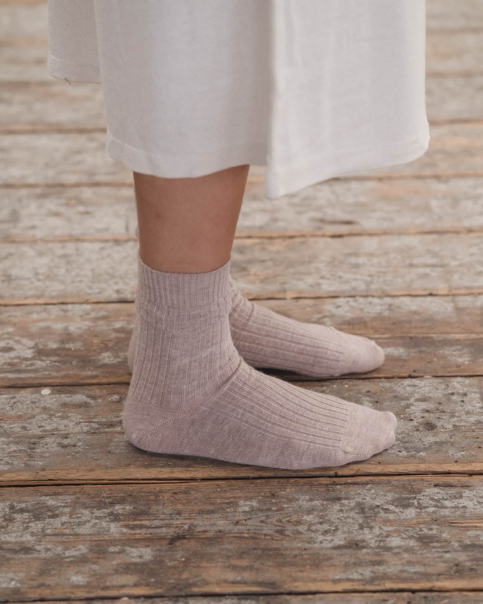 BASERANGE Socks Rib Overankle Socks