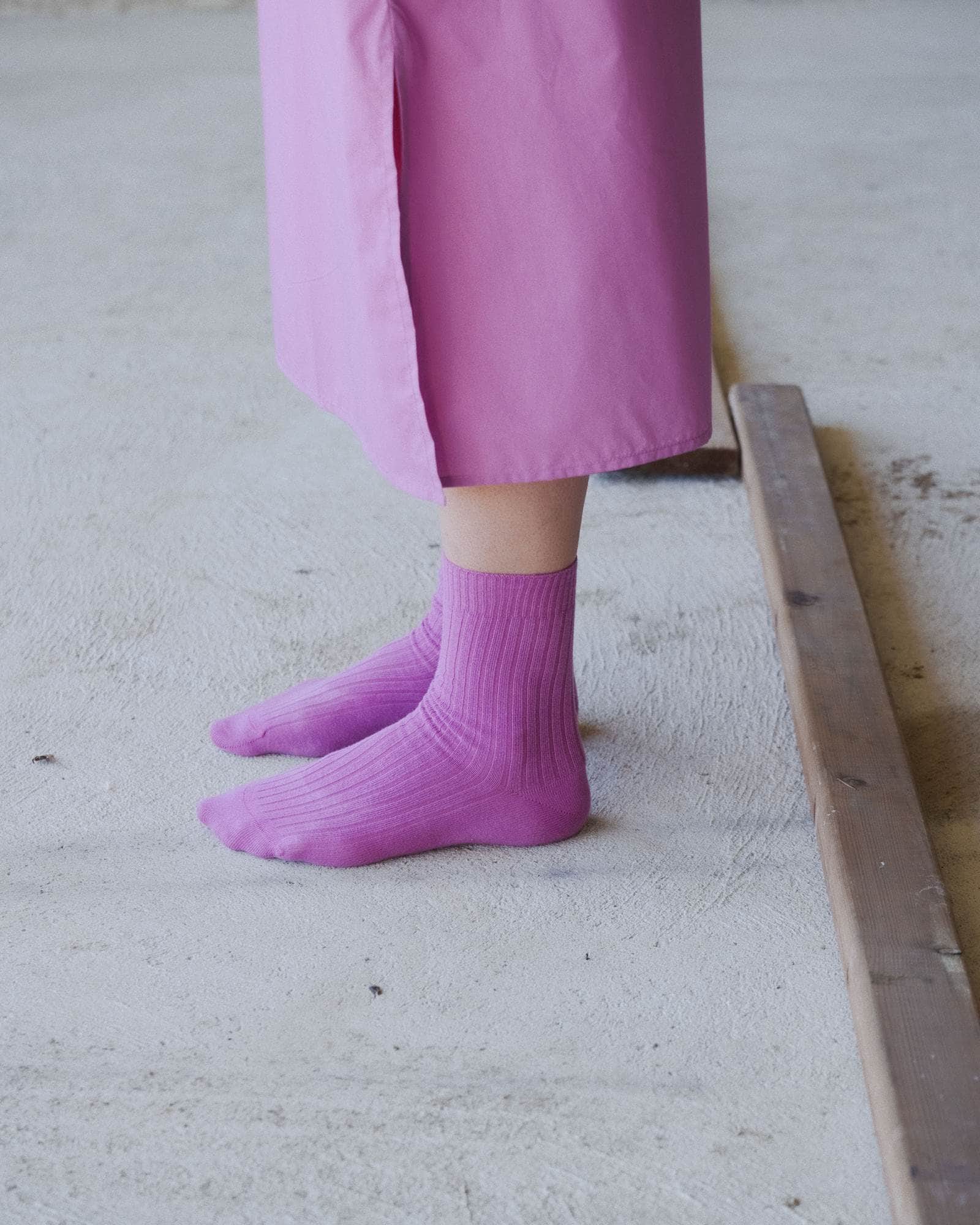 BASERANGE Socks Rib Overankle Socks