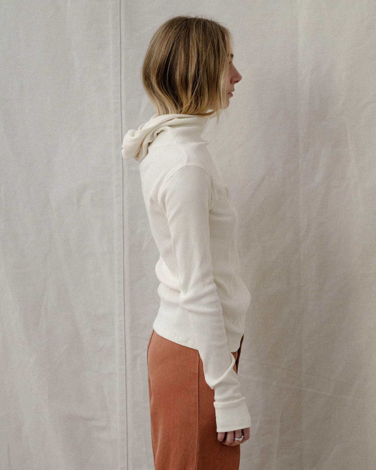 Sweats | Basics in Natural and Recycled Fibers | Baserange