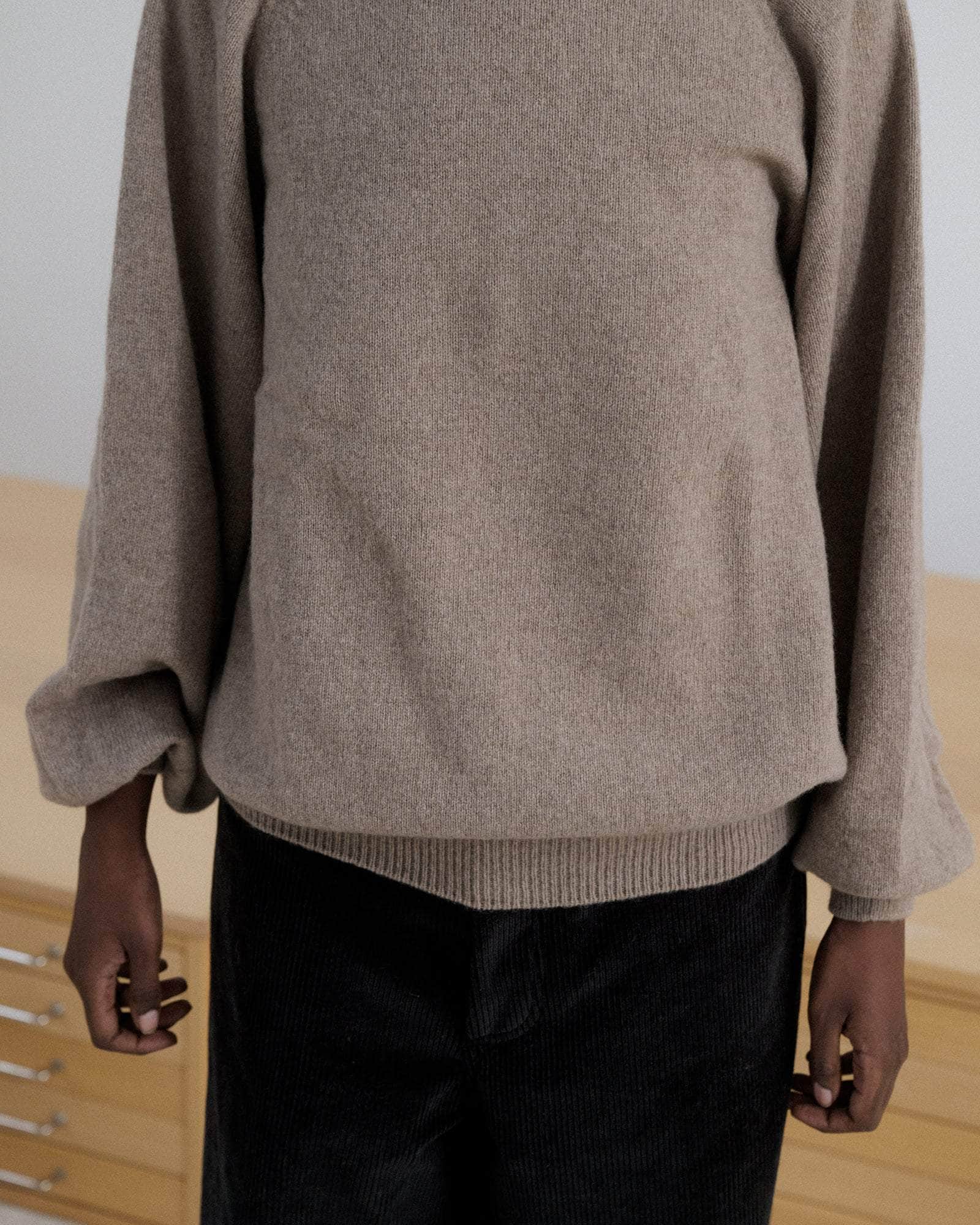 BASERANGE SWEATERS Soar Hoodie