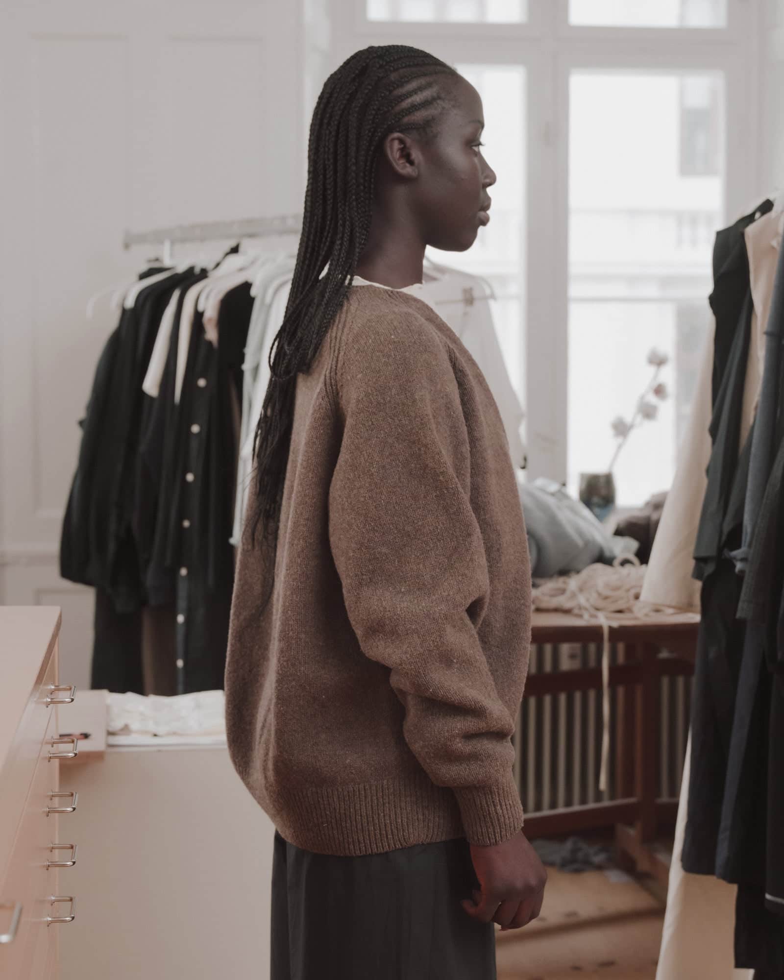 BASERANGE Sweaters Soar V Neck