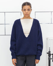 BASERANGE Sweaters Soar V Neck