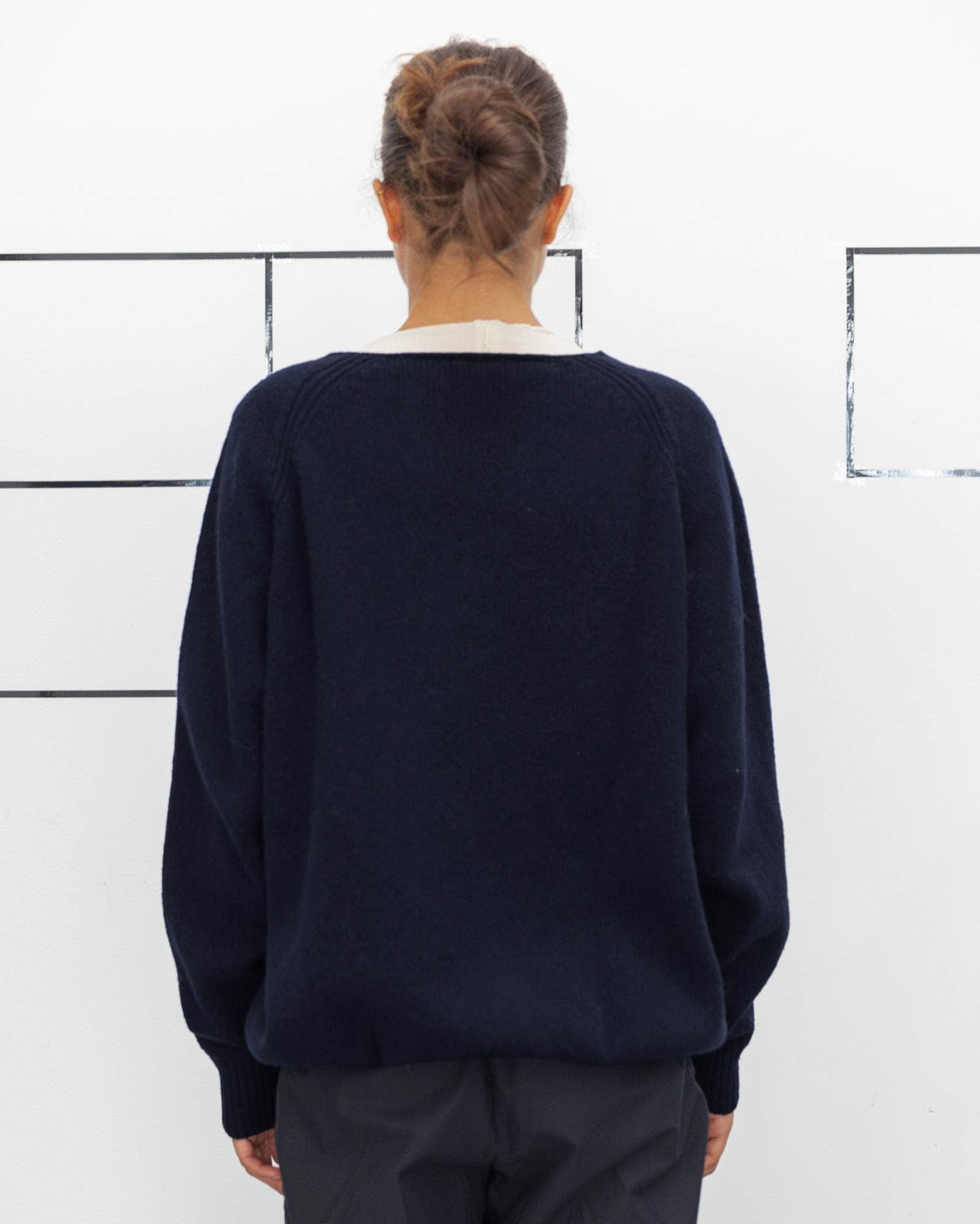 BASERANGE Sweaters Soar V Neck