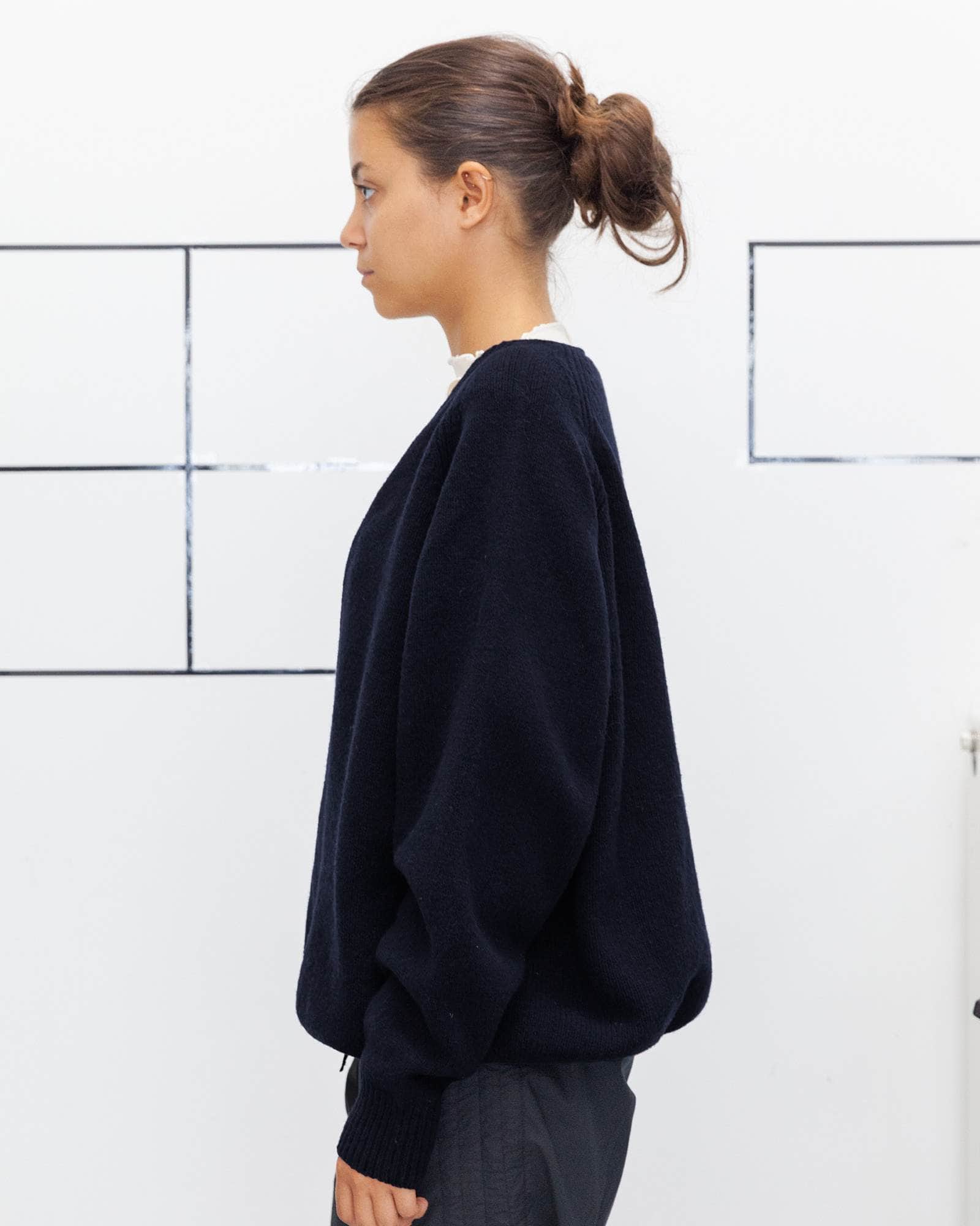 BASERANGE Sweaters Soar V Neck