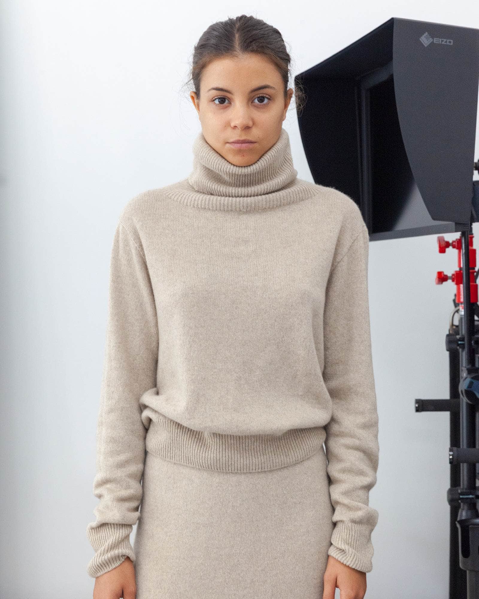 BASERANGE Sweaters Tier Turtleneck
