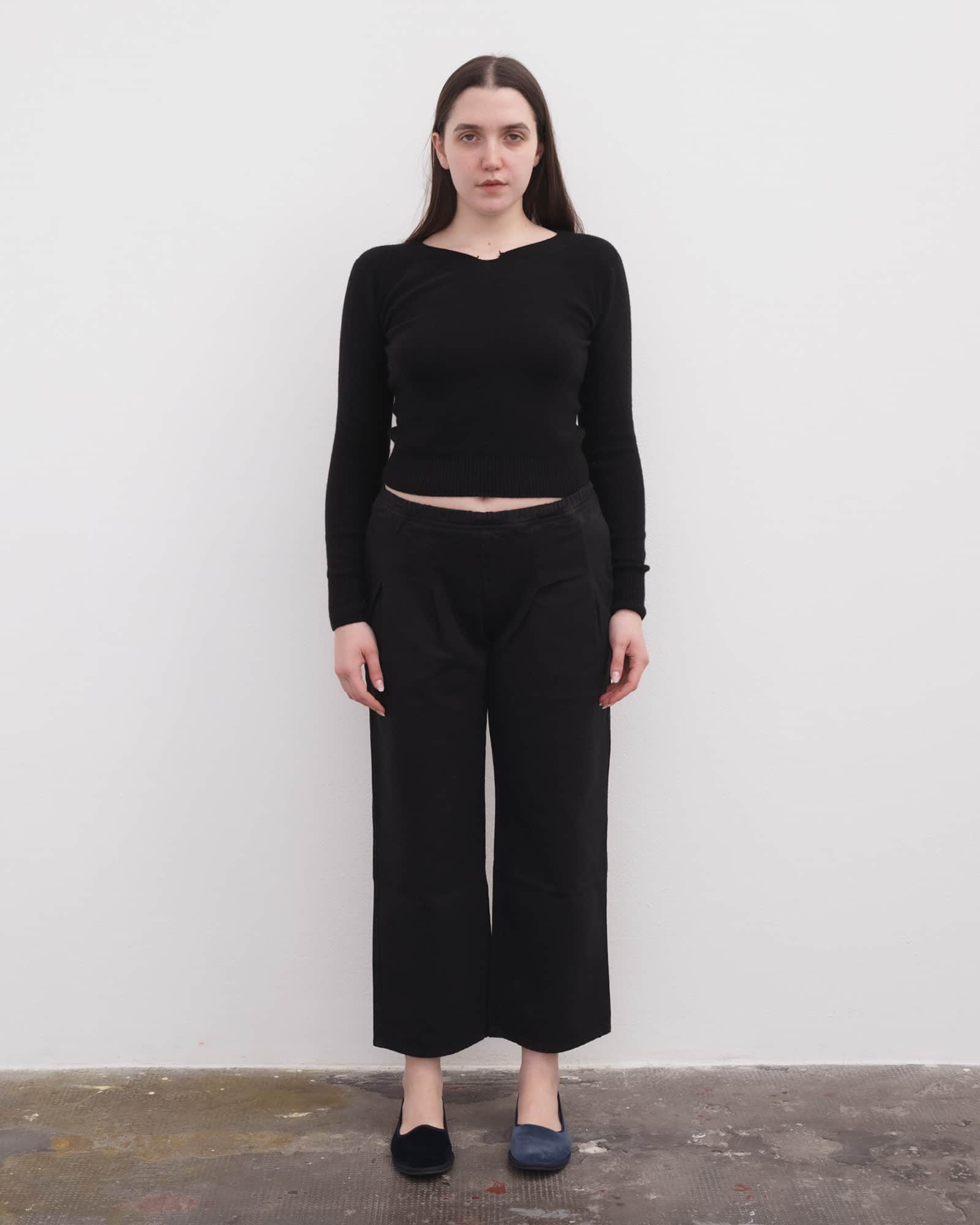 BASERANGE Sweaters Tier V Neck