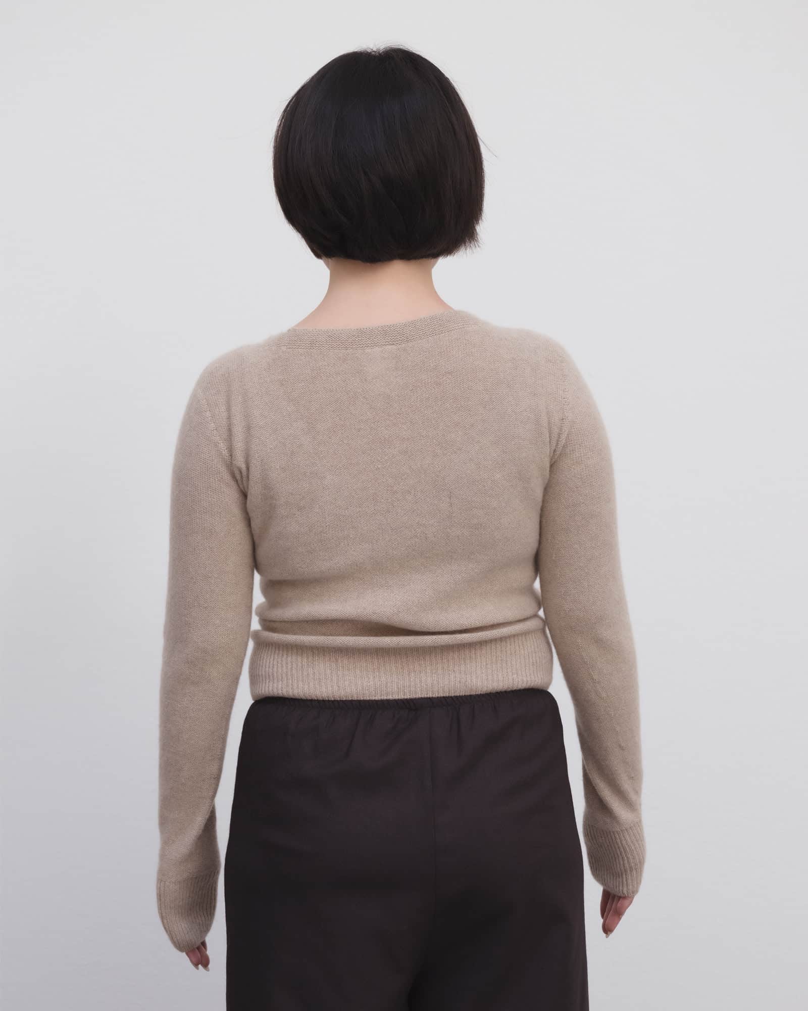 BASERANGE Sweaters Tier V Neck