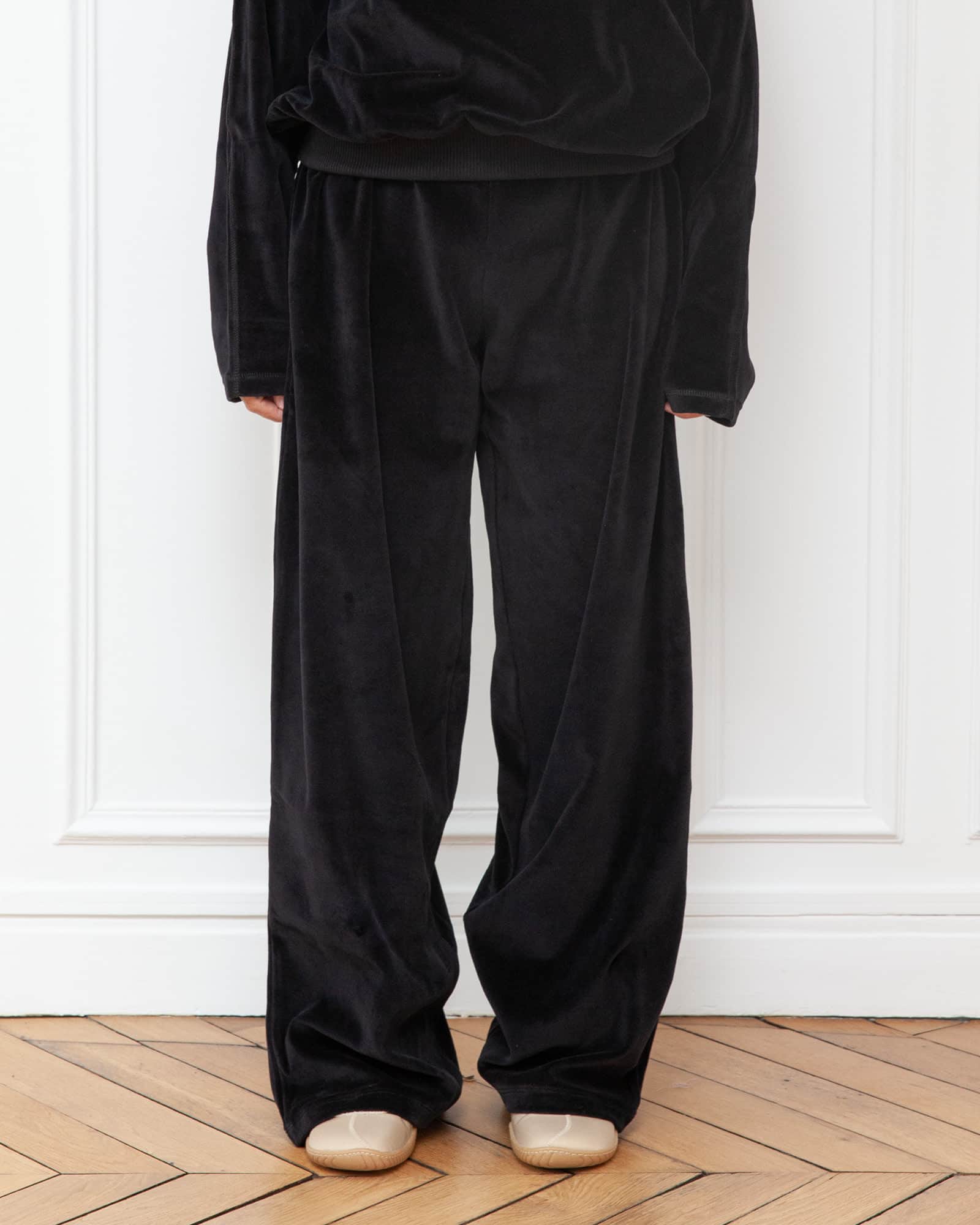 BASERANGE Sweatpants Tre Sweatpant