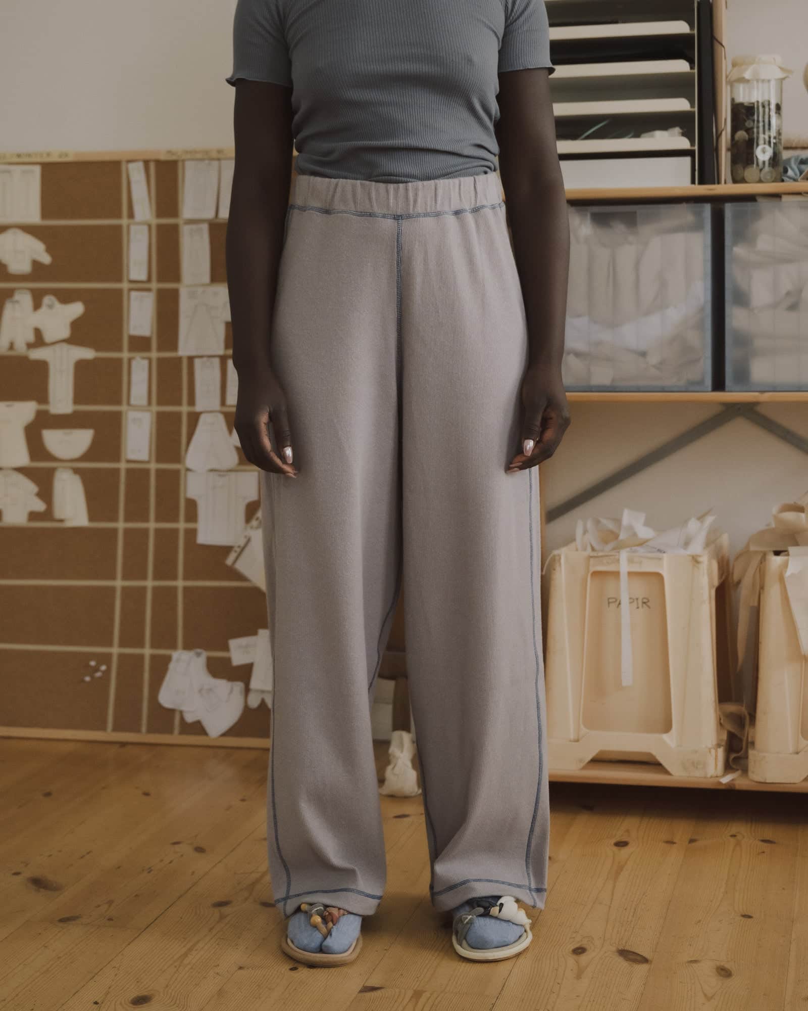 Bottoms | Basics in Natural and Recycled Fibers | Baserange