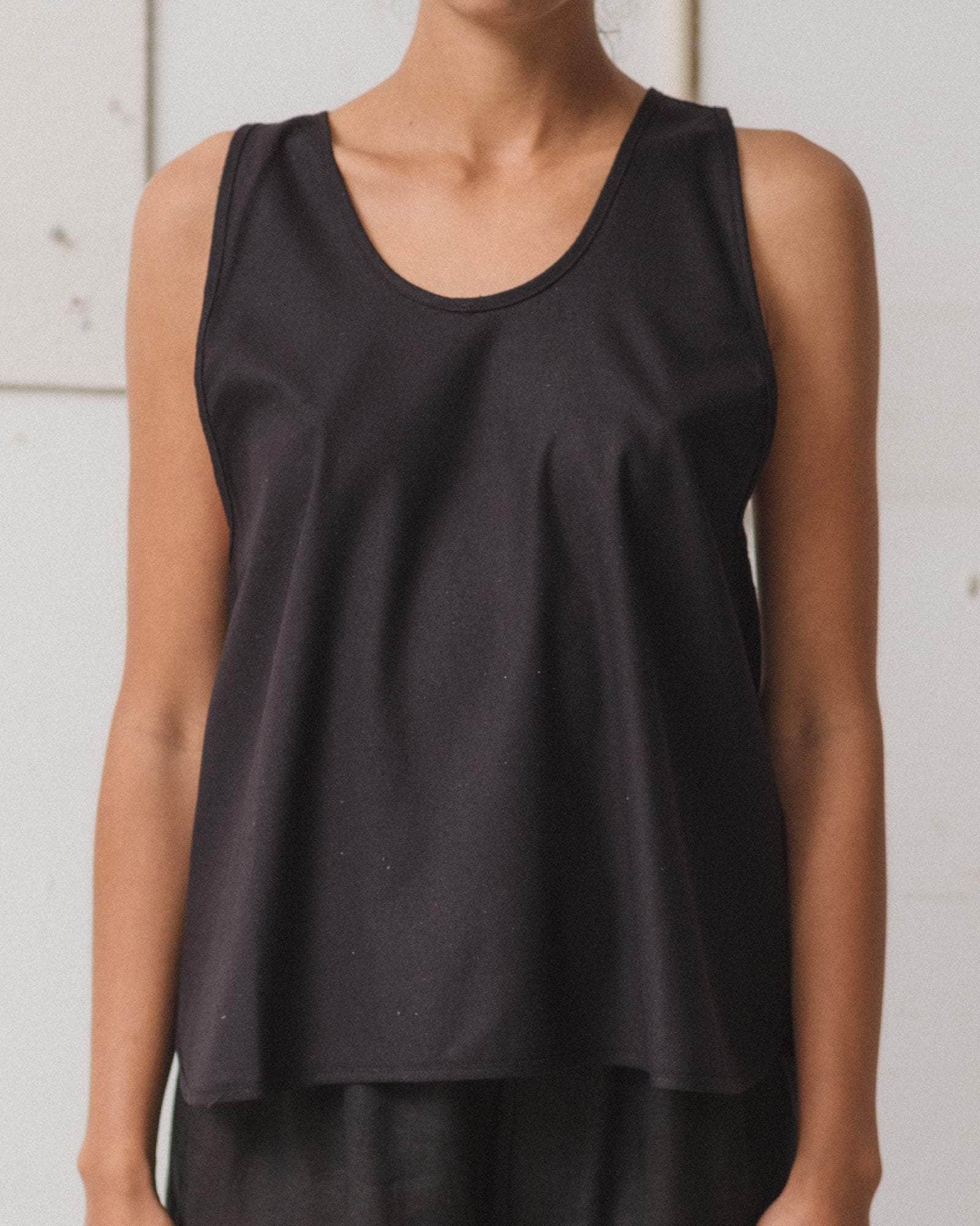 Apron Top in Black | Wild silk | Baserange