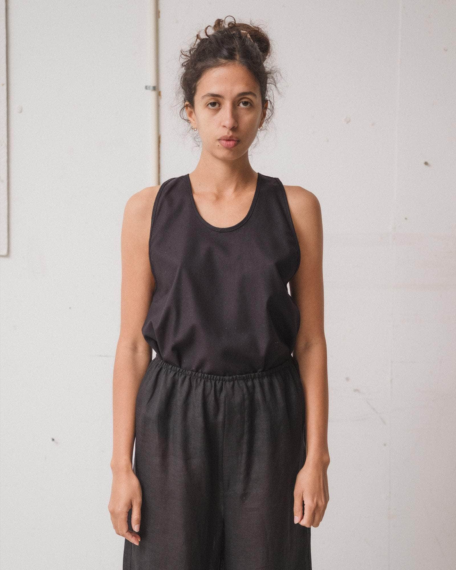 Apron Top in Black | Wild silk | Baserange