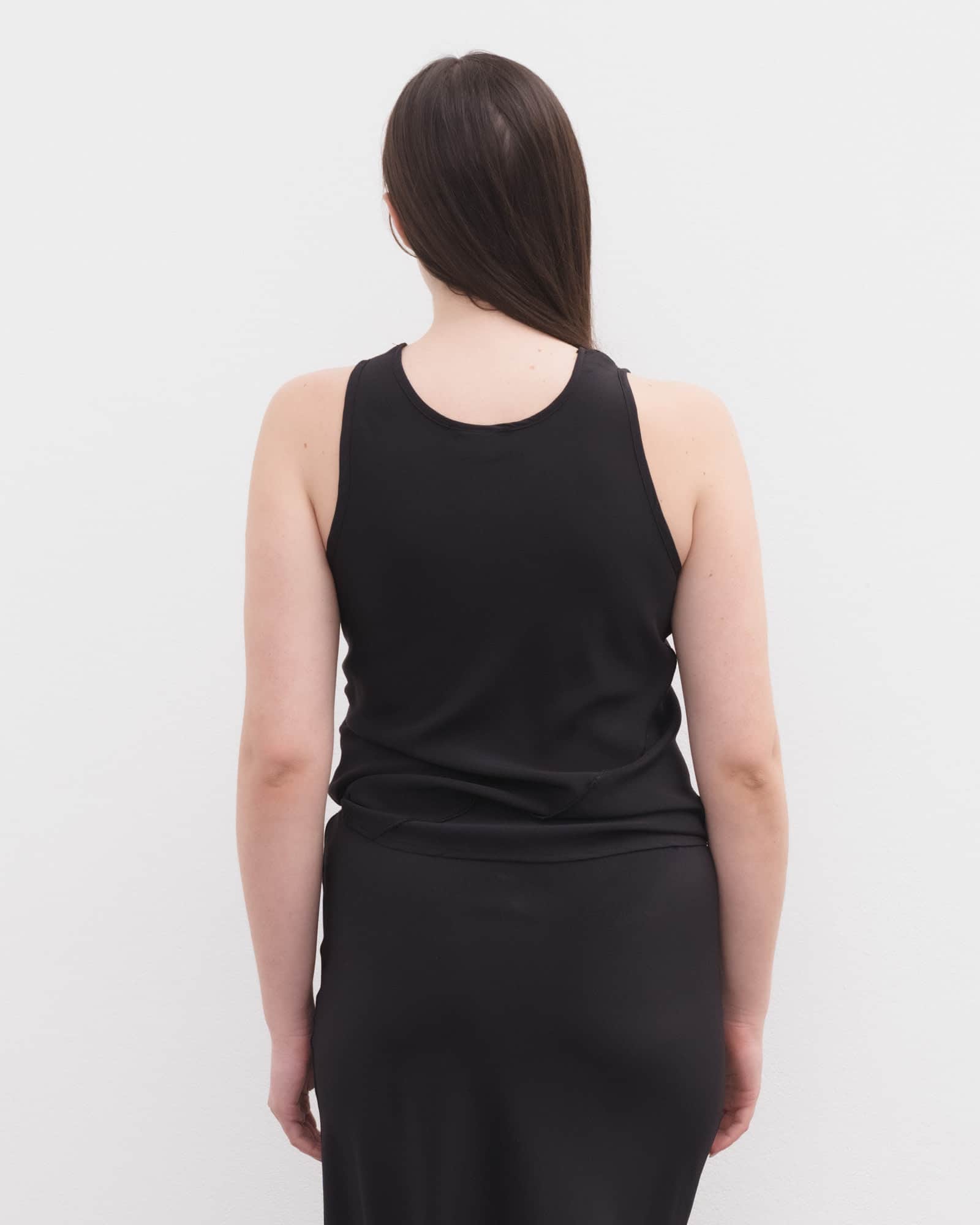 BASERANGE Tanks Lava Top