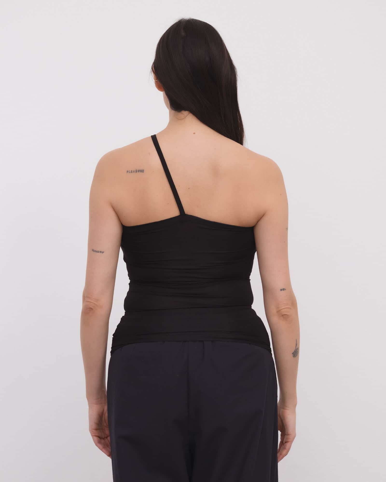 BASERANGE Tanks Nida One Strap Tank