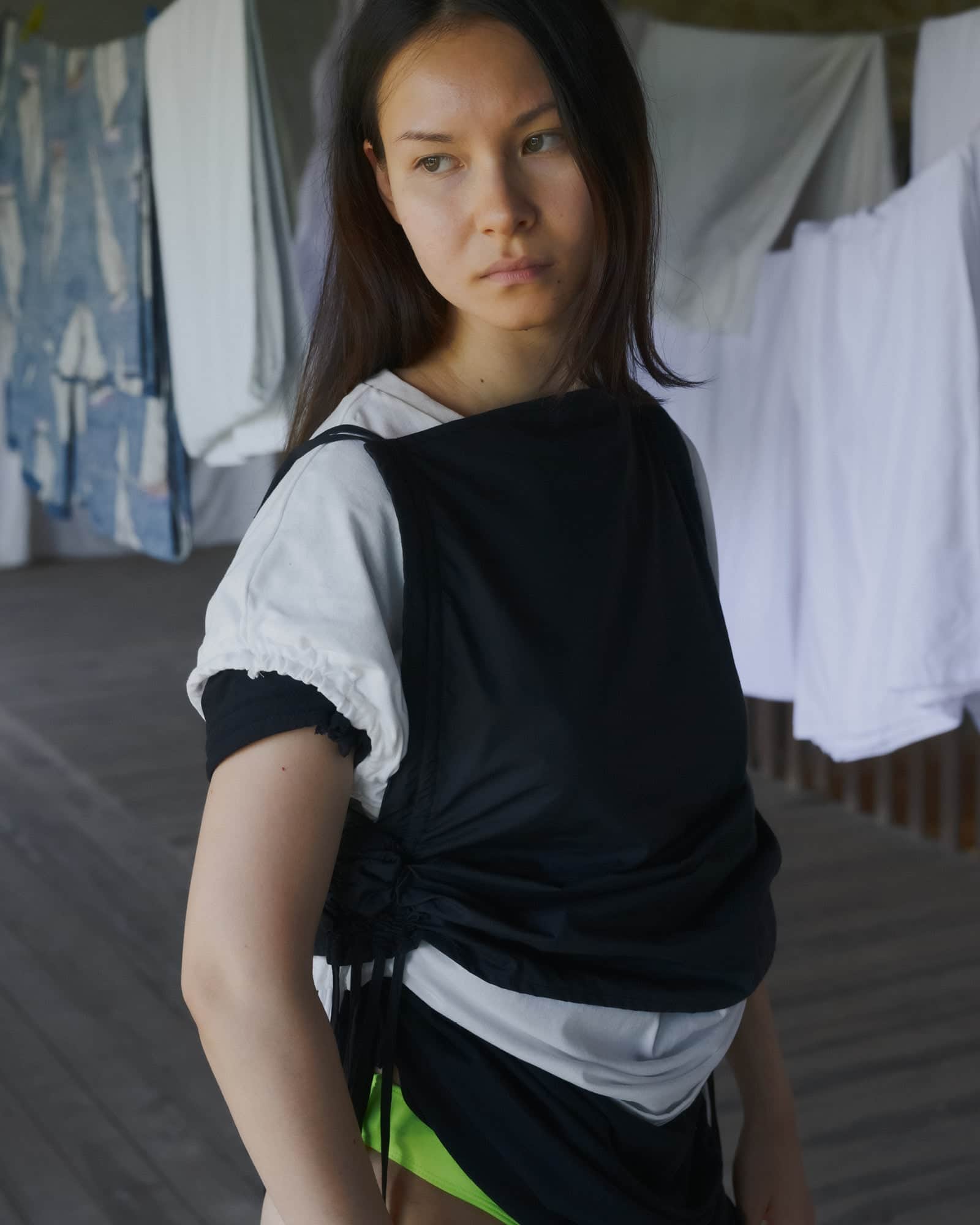 BASERANGE Tanks Stele Tank