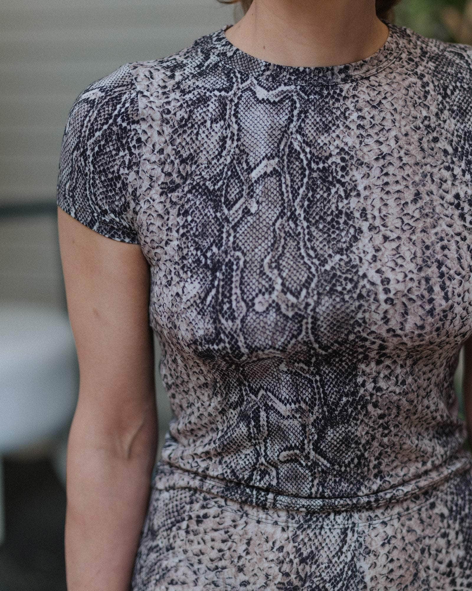 BASERANGE Tee Shirts Bead Tee Shirt