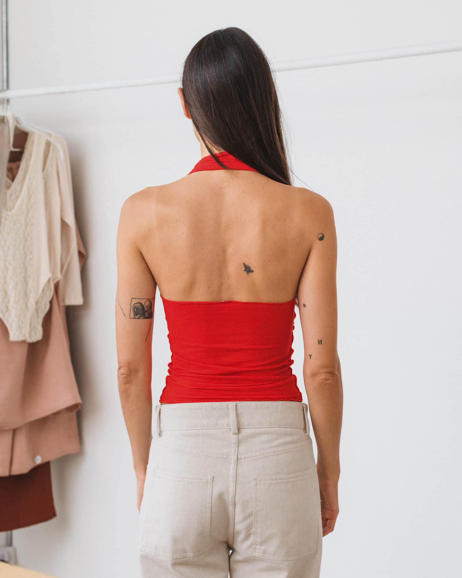 BASERANGE Tee Shirts Cinder Halter Top