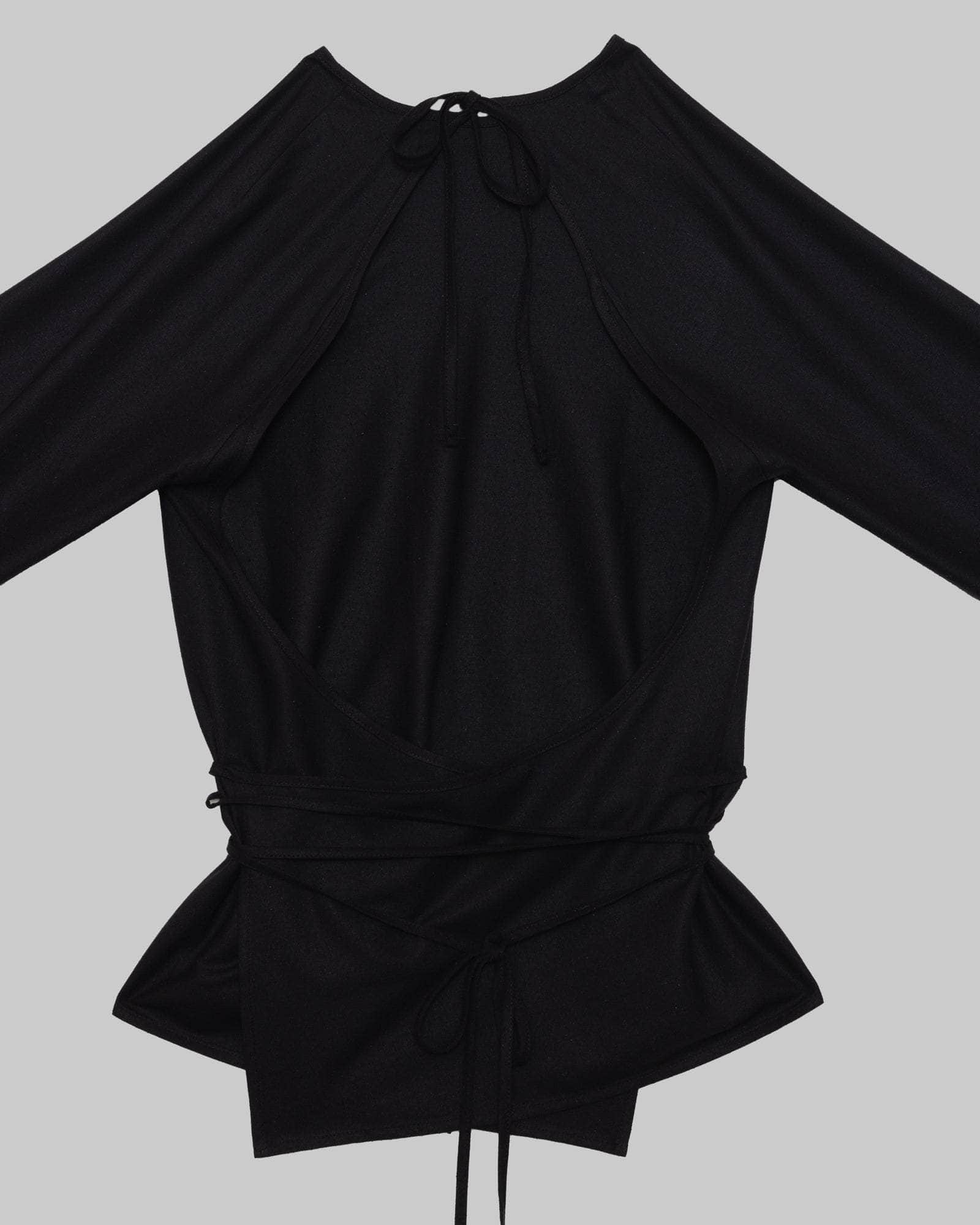 Long Sleeve Apron Top in Black | Wild silk | Baserange