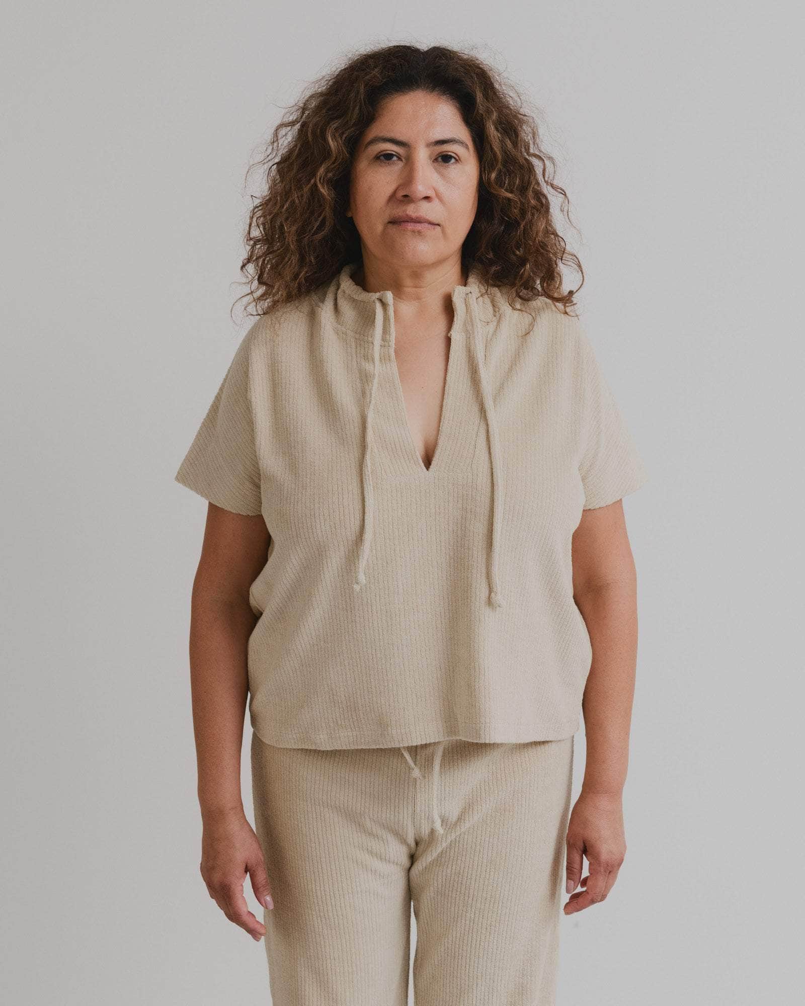 BASERANGE TEE SHIRTS Pose Top