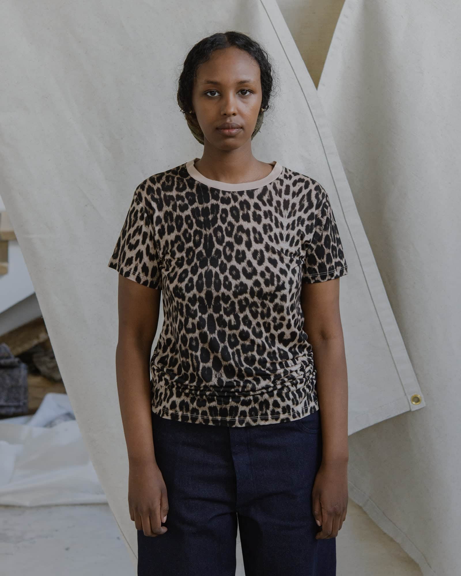 BASERANGE Tee Shirts Tee Shirt