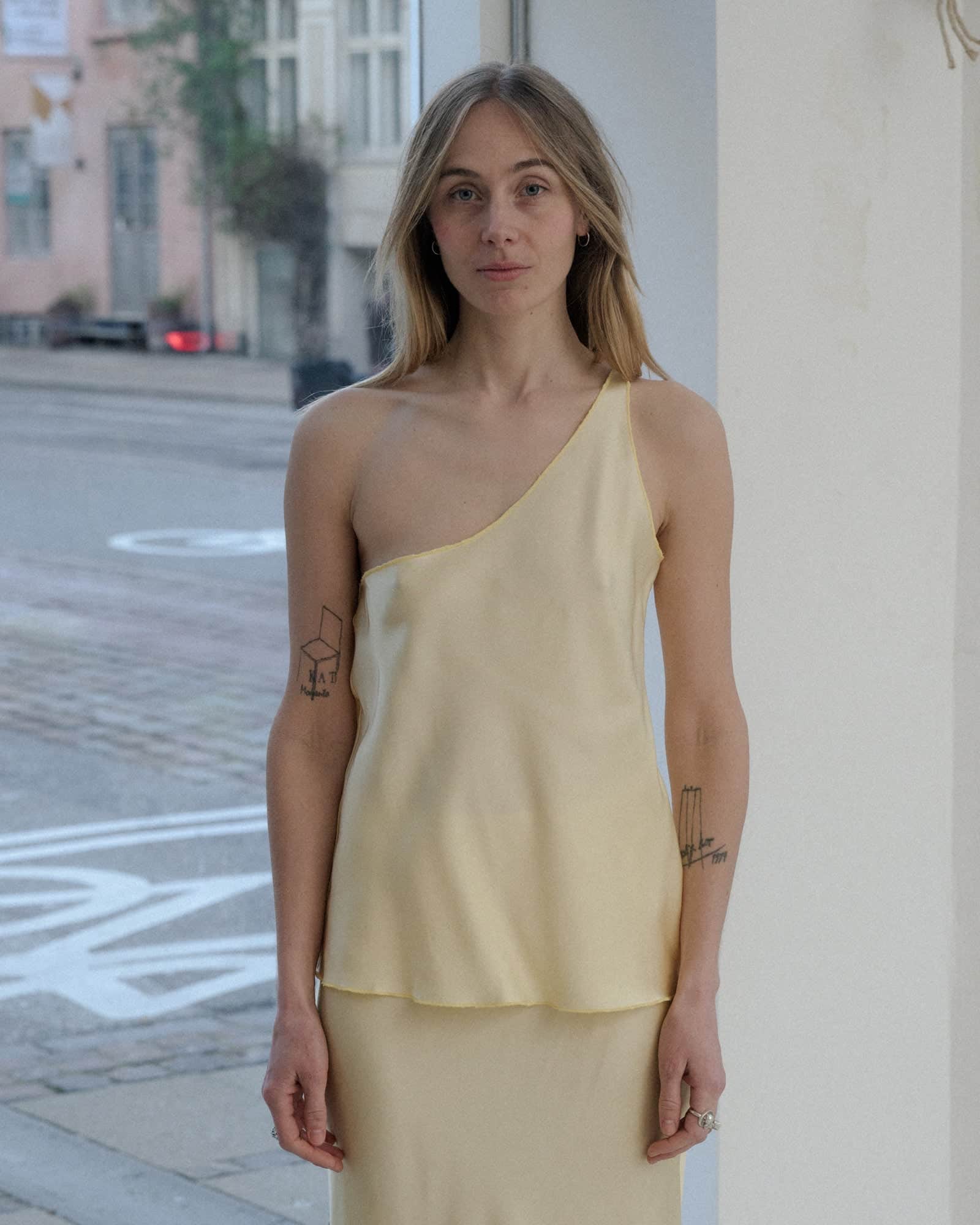 Tops | Basics in Natural and Recycled Fibers | Baserange