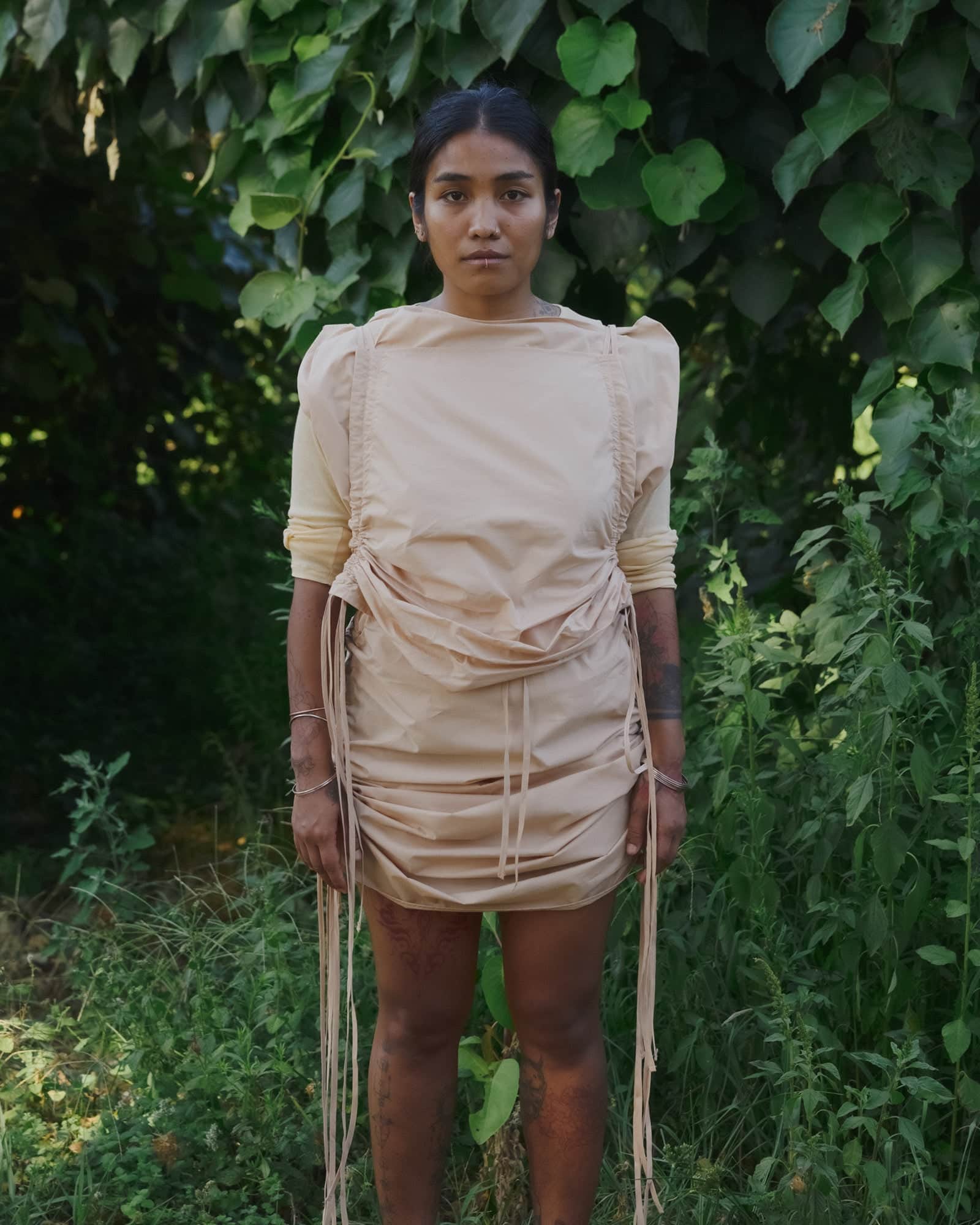 BASERANGE Tops Pictorial Top