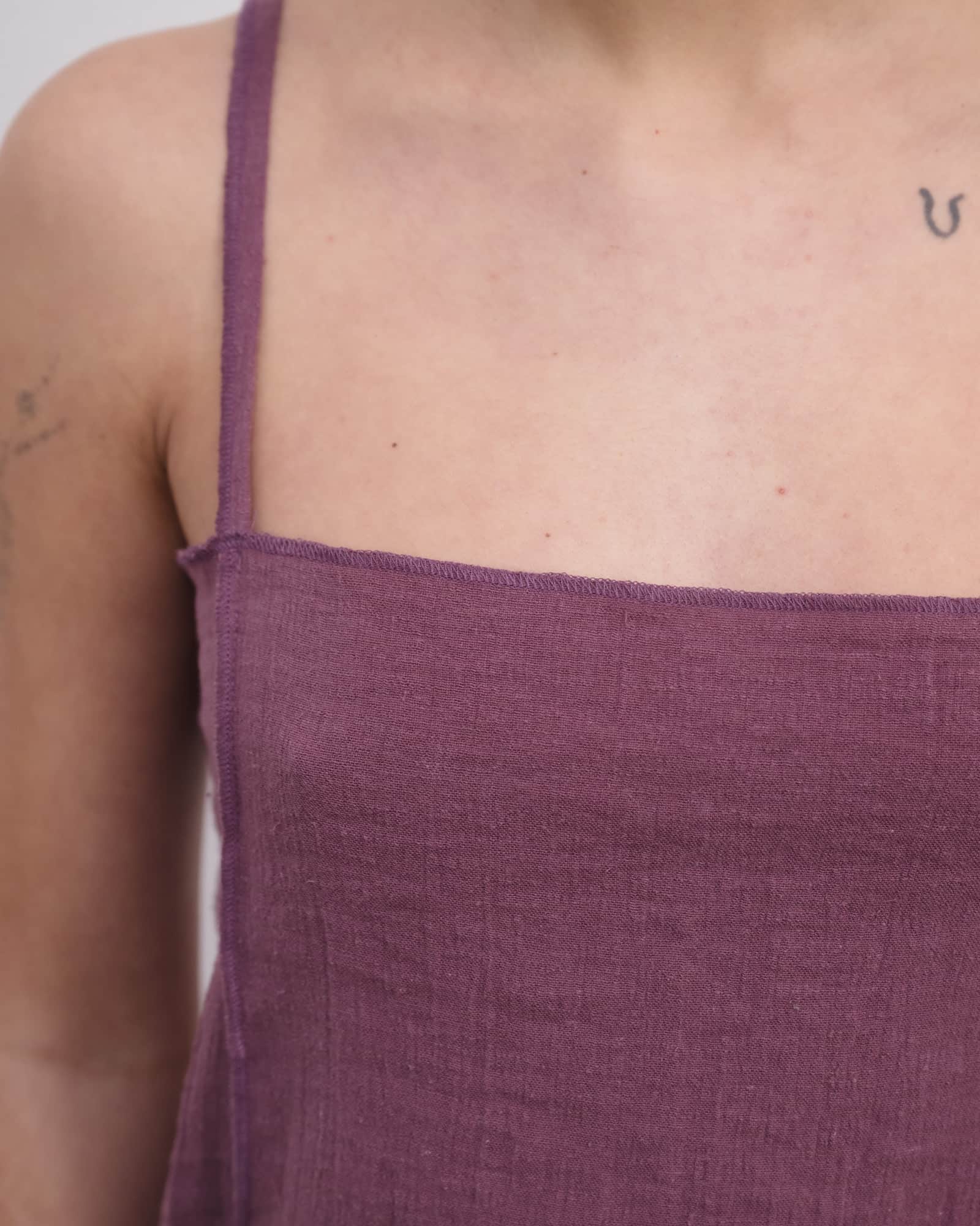 BASERANGE Tops Shok Slip Top