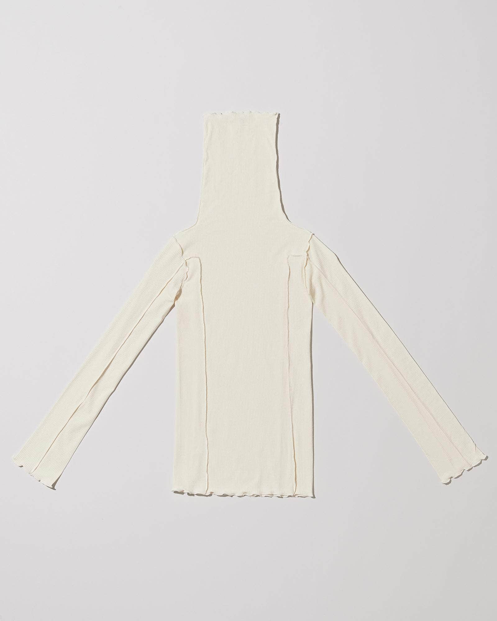 Omato タートルネック in Off white | オーガニックコットンリブ