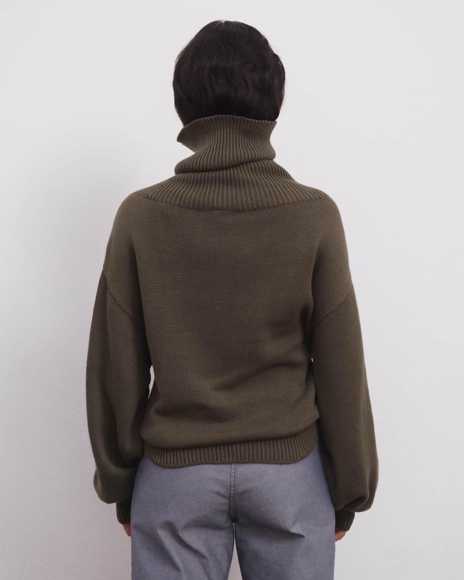 BASERANGE Turtlenecks Calla Turtleneck