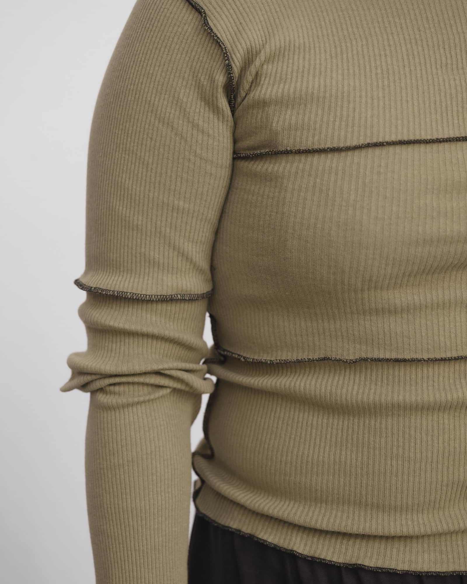 BASERANGE Turtlenecks Cinder Turtleneck